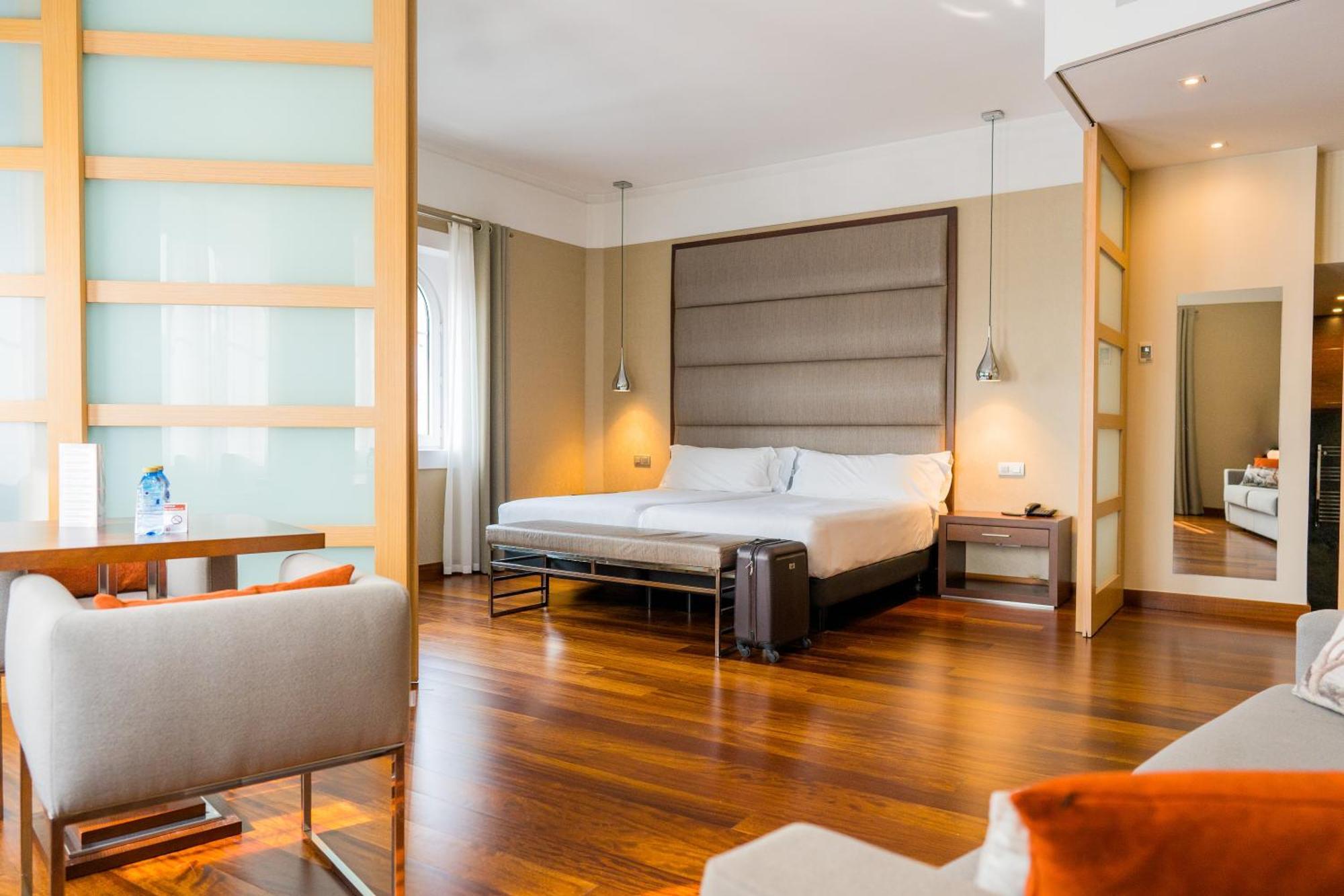 Junior Suite City View