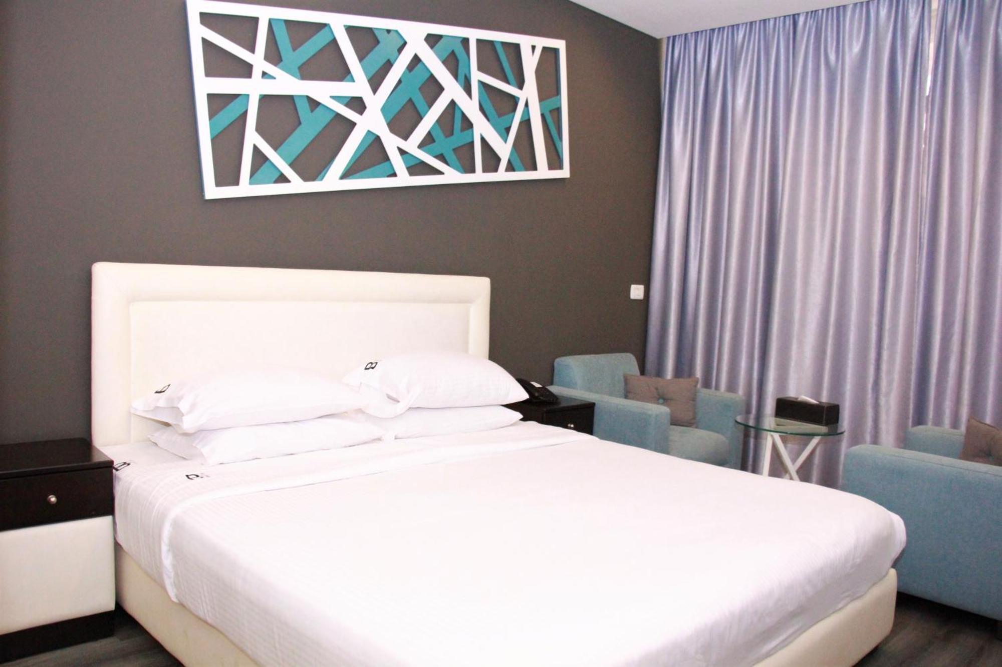 Deluxe King Room Balcony