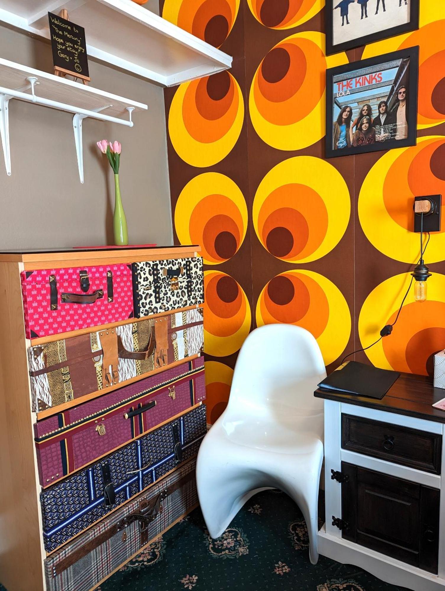 One-Bedroom Suite