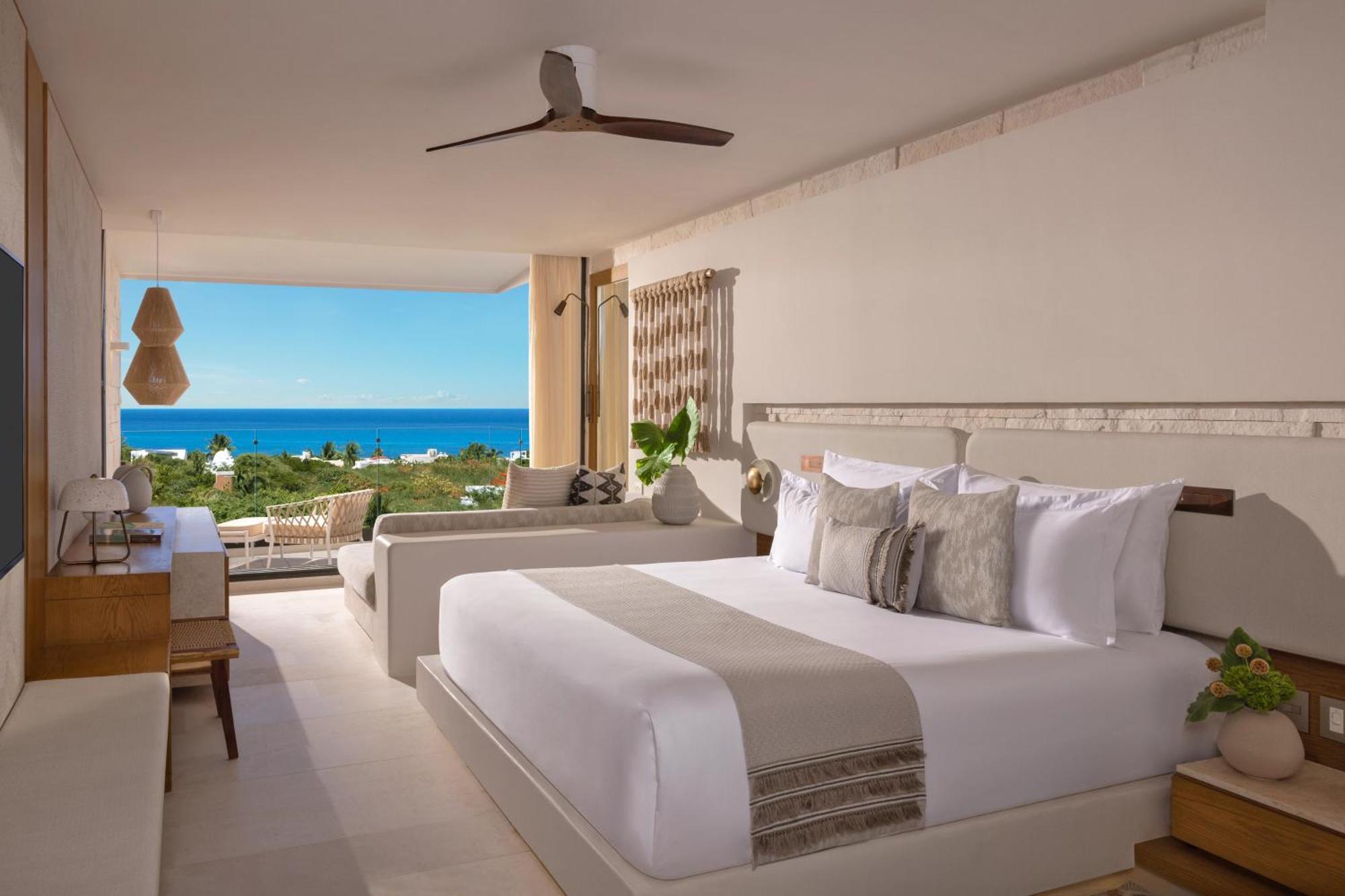 Suite Junior con vistas parciales al océano - cama extragrande