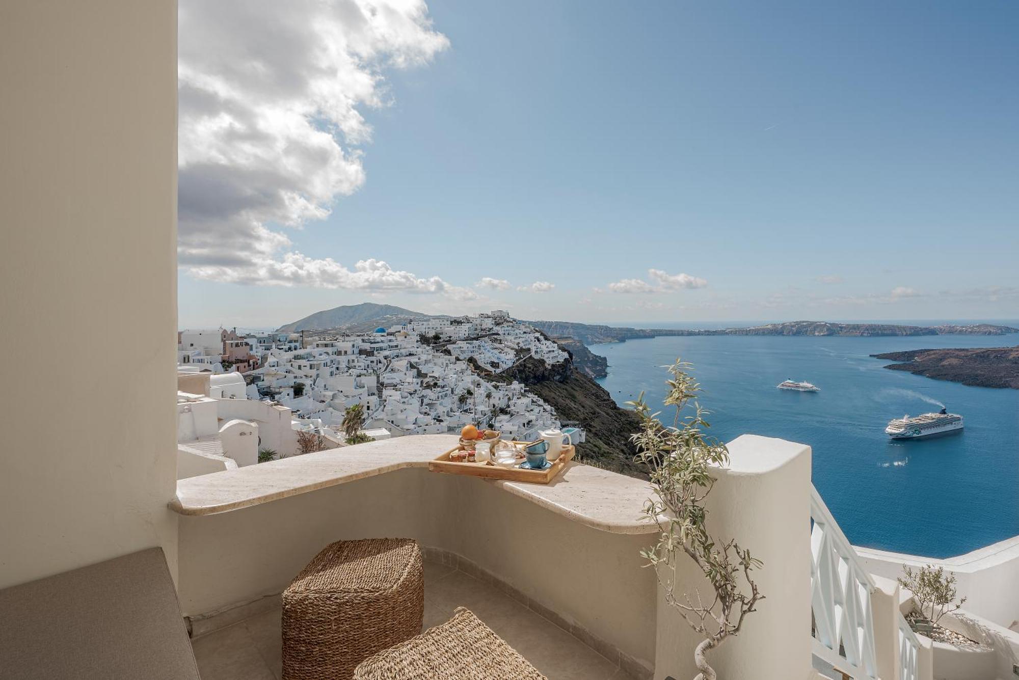 Suite Private Balcony