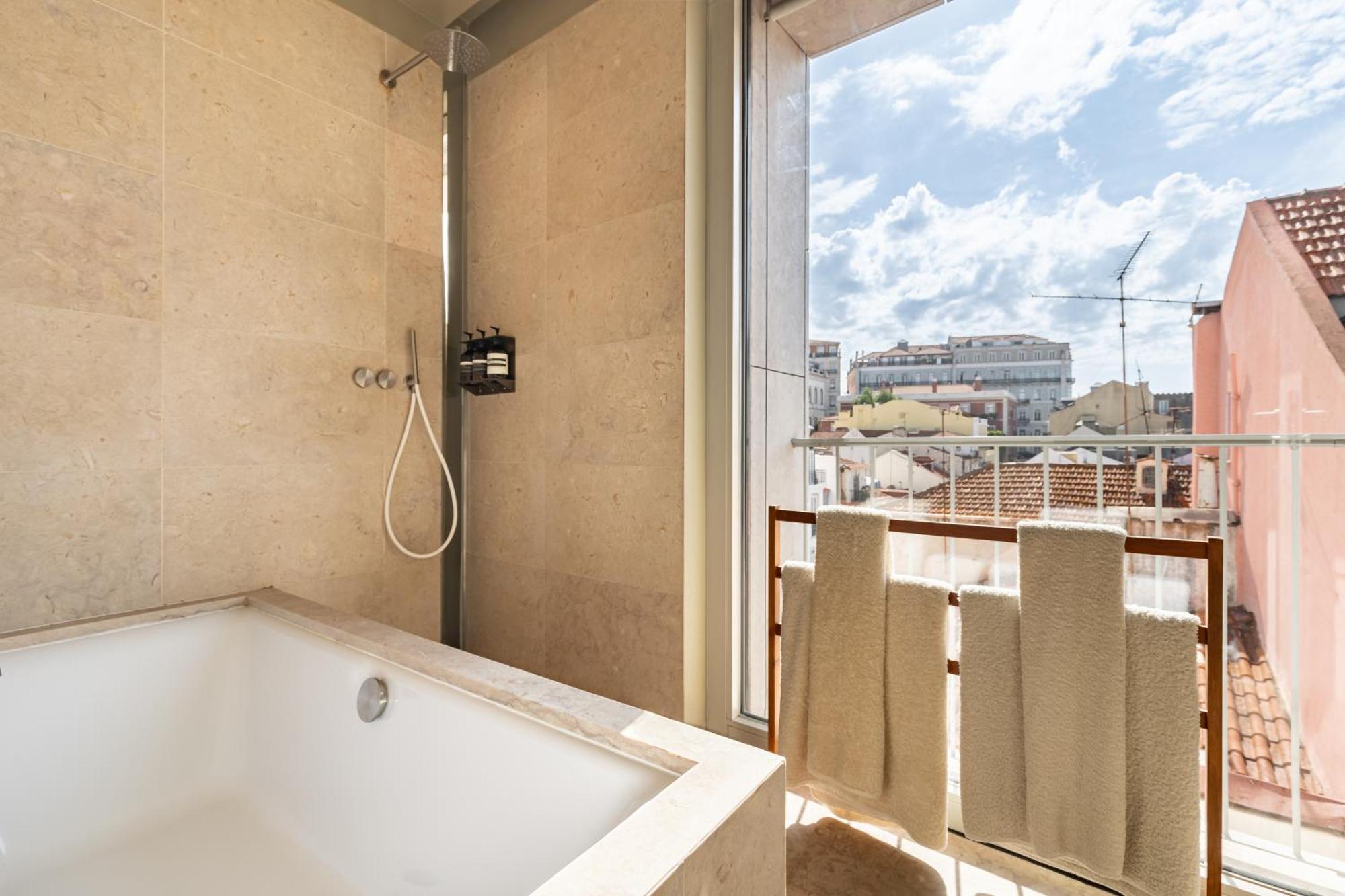 Bica Suite