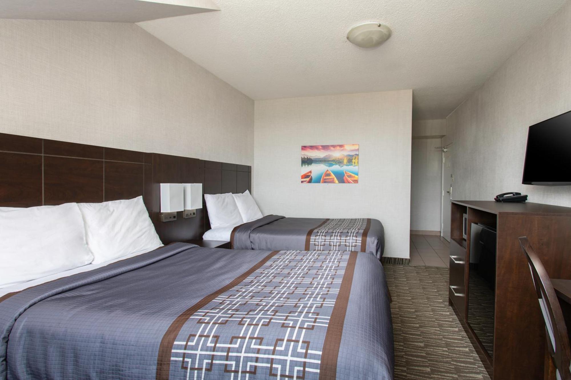 Double Room Two Double Beds Non-Smoking