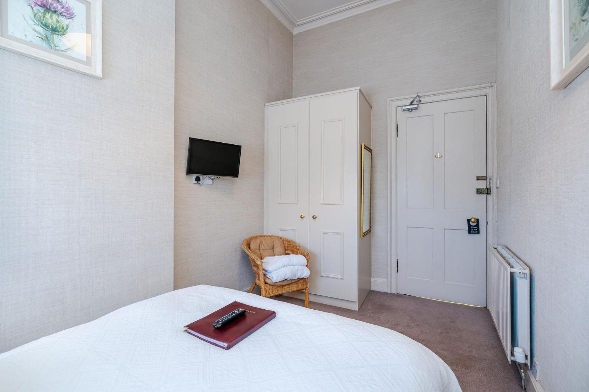 Basic Double Room