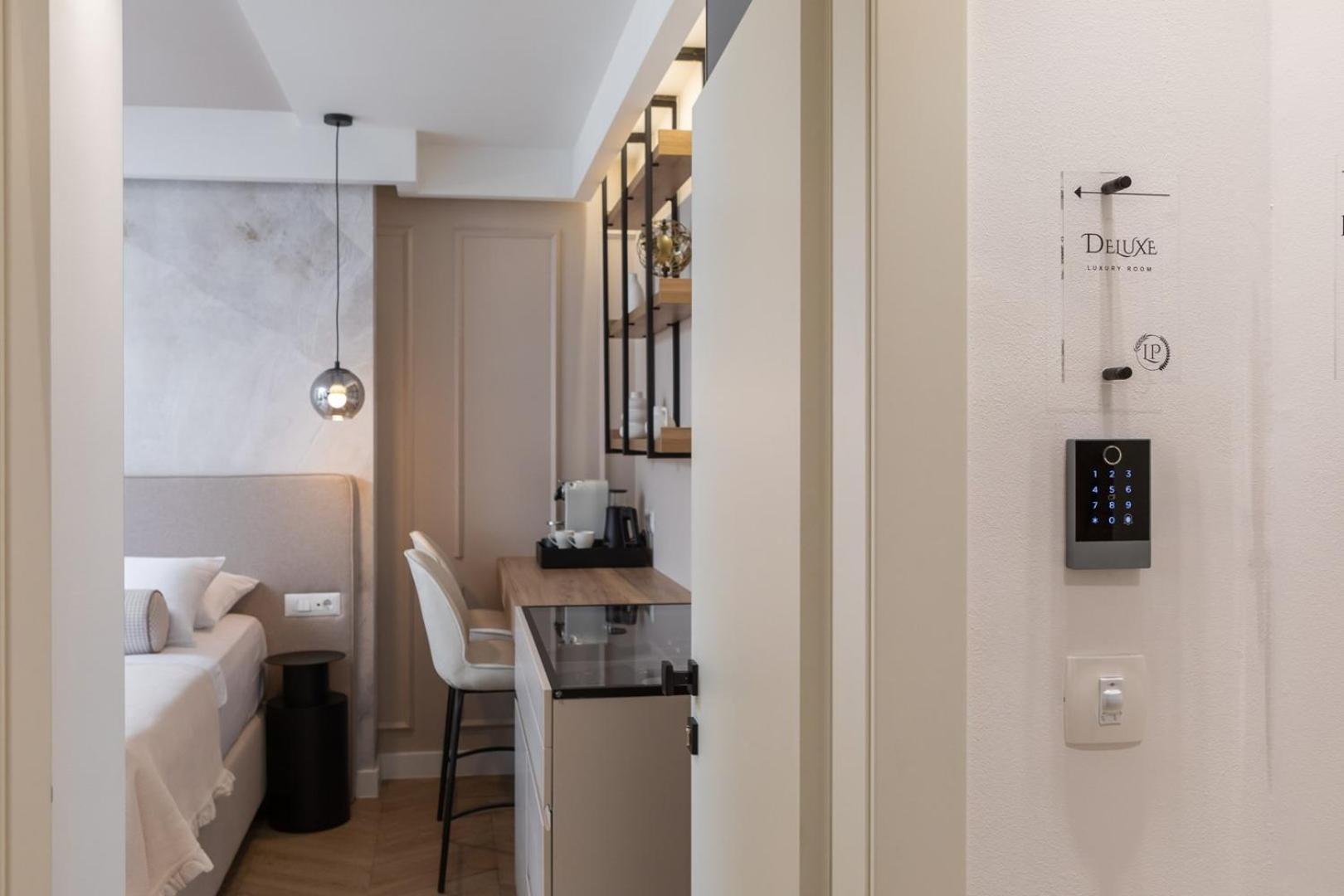 Deluxe Double Room Balcony