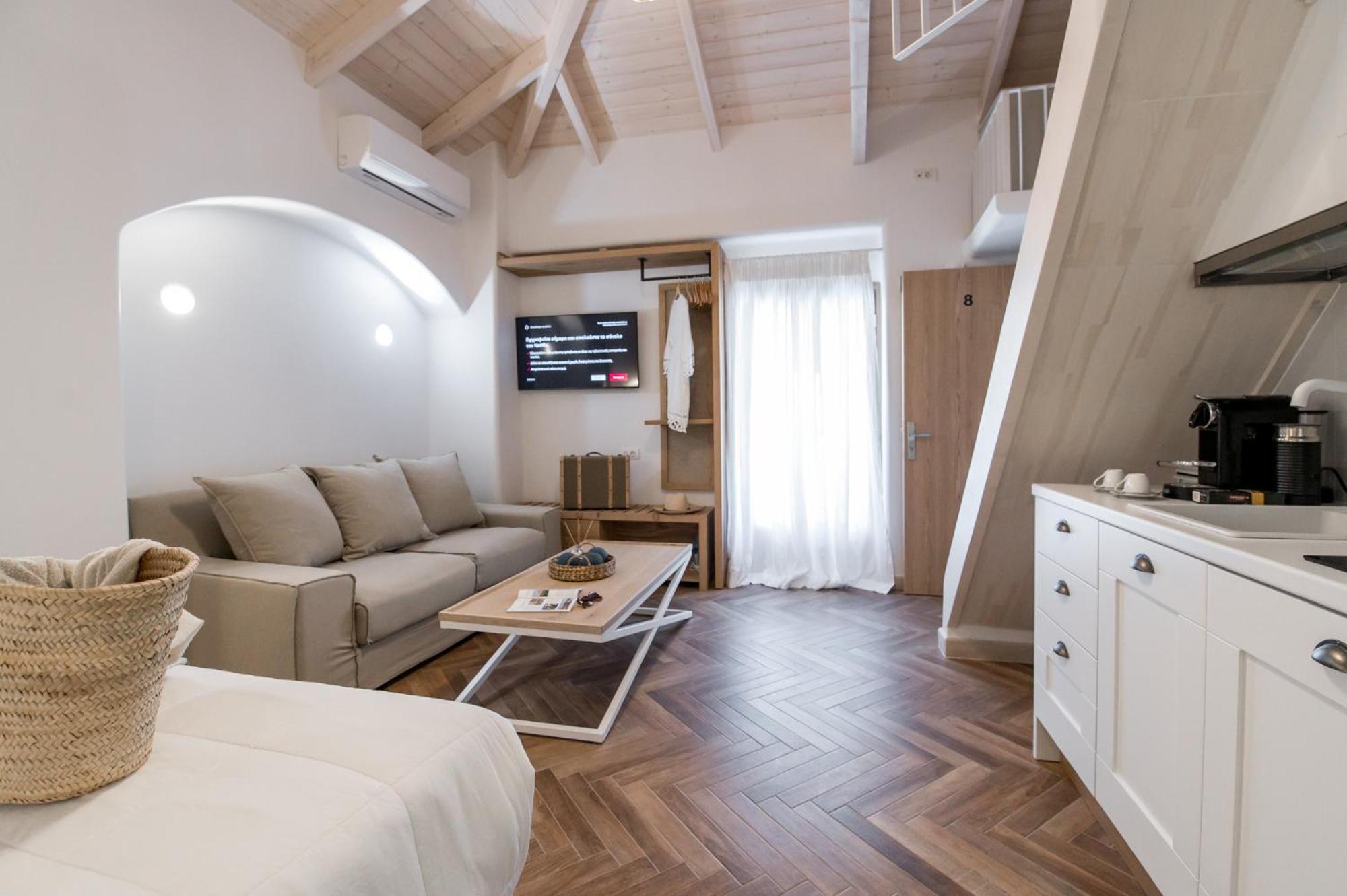 Standard Suite