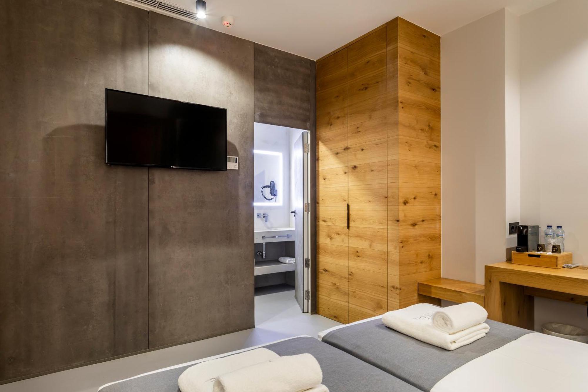 Economy Twin Room