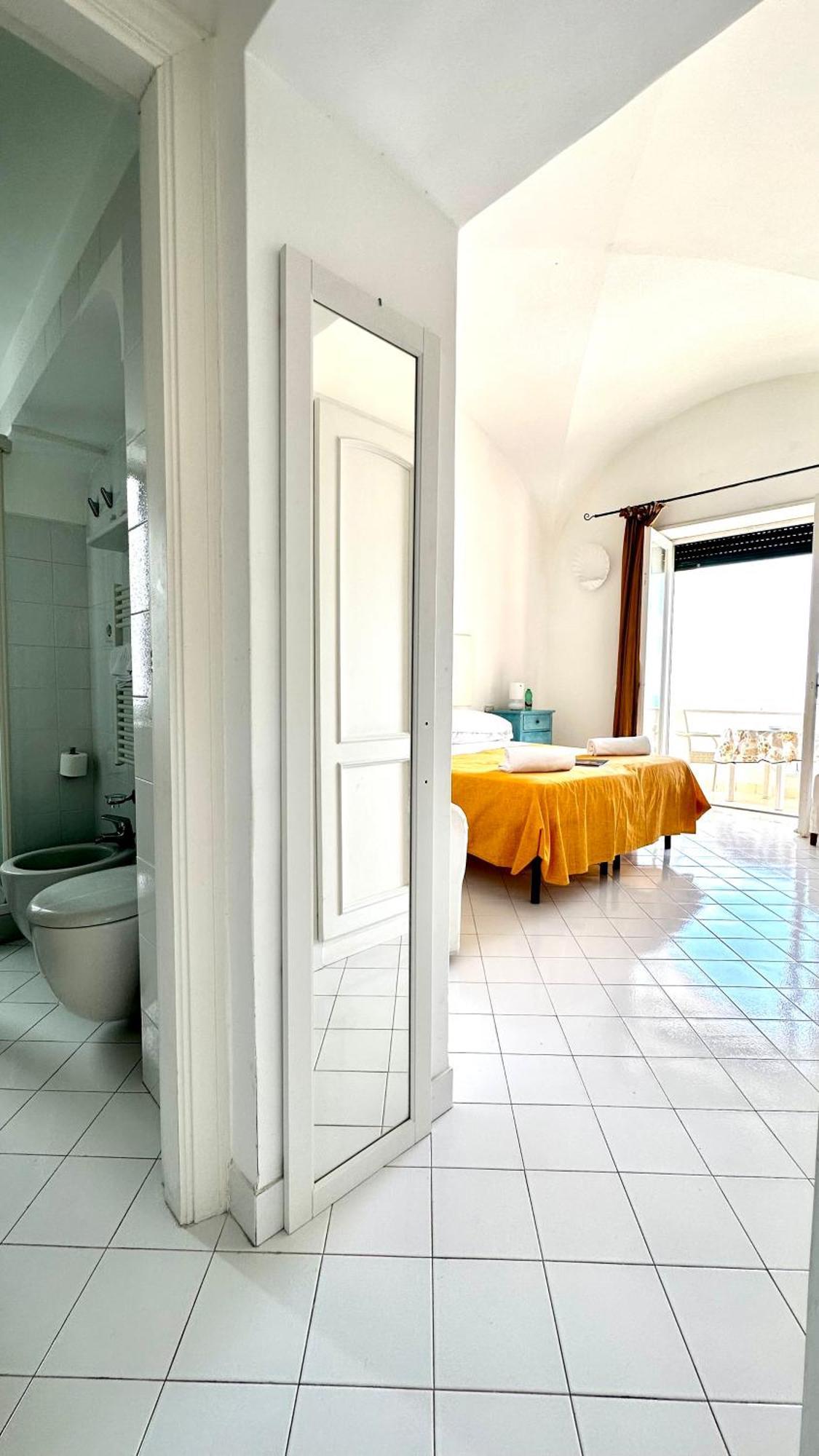 Chambre Double Deluxe avec Balcon - Vue sur Mer