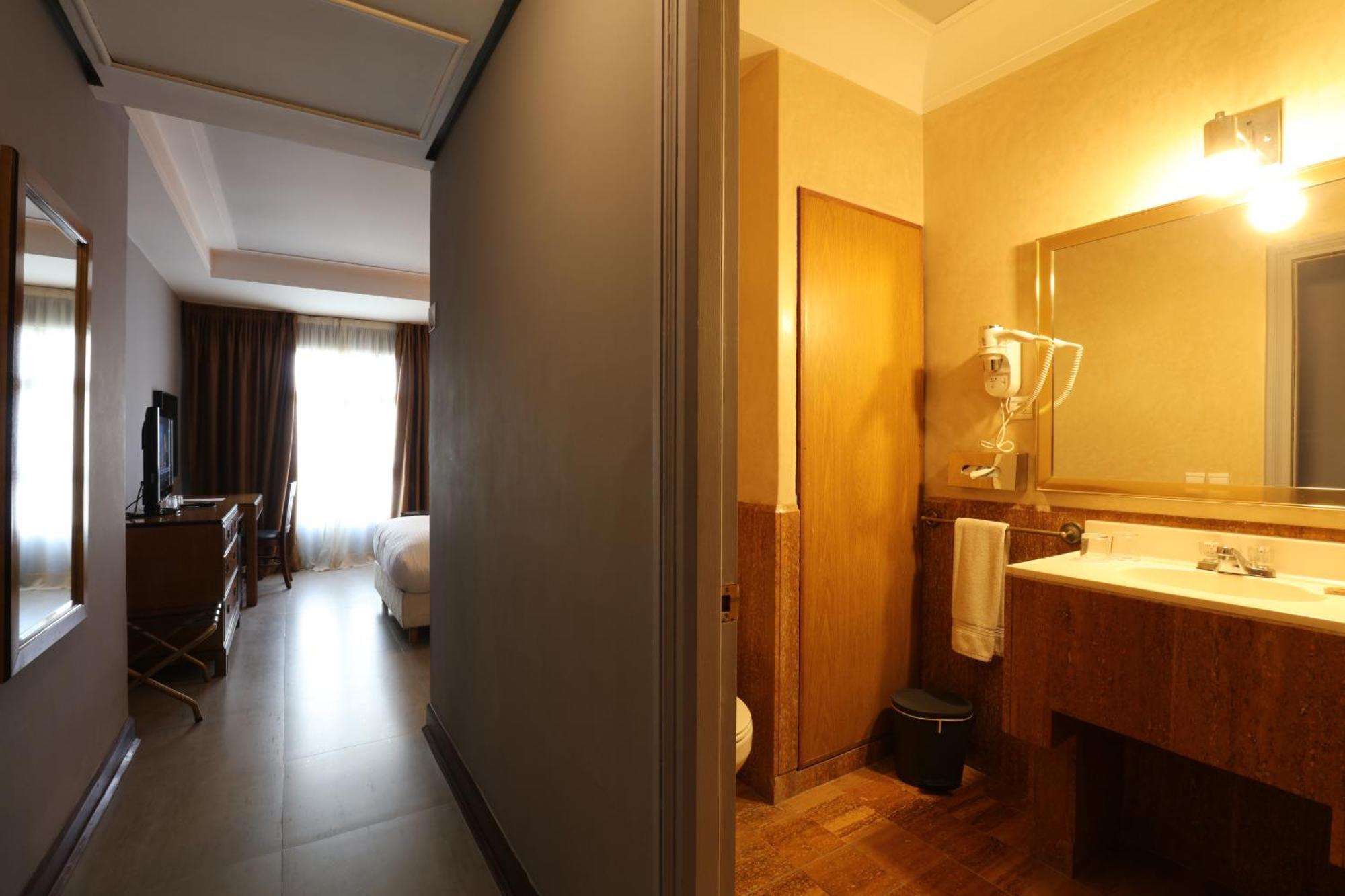 Single Room