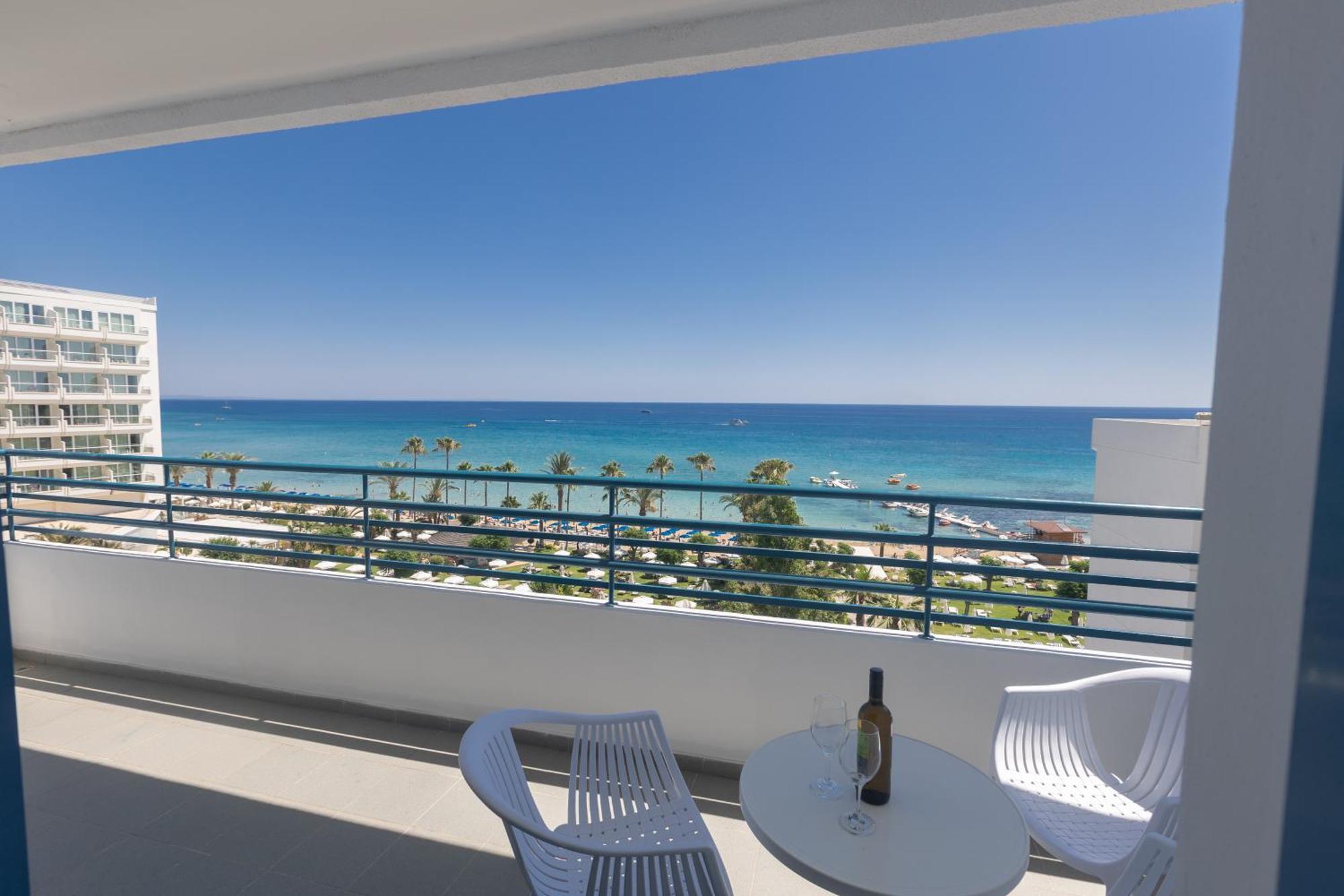 Habitación Doble con vistas frontales al mar - 1 o 2 camas