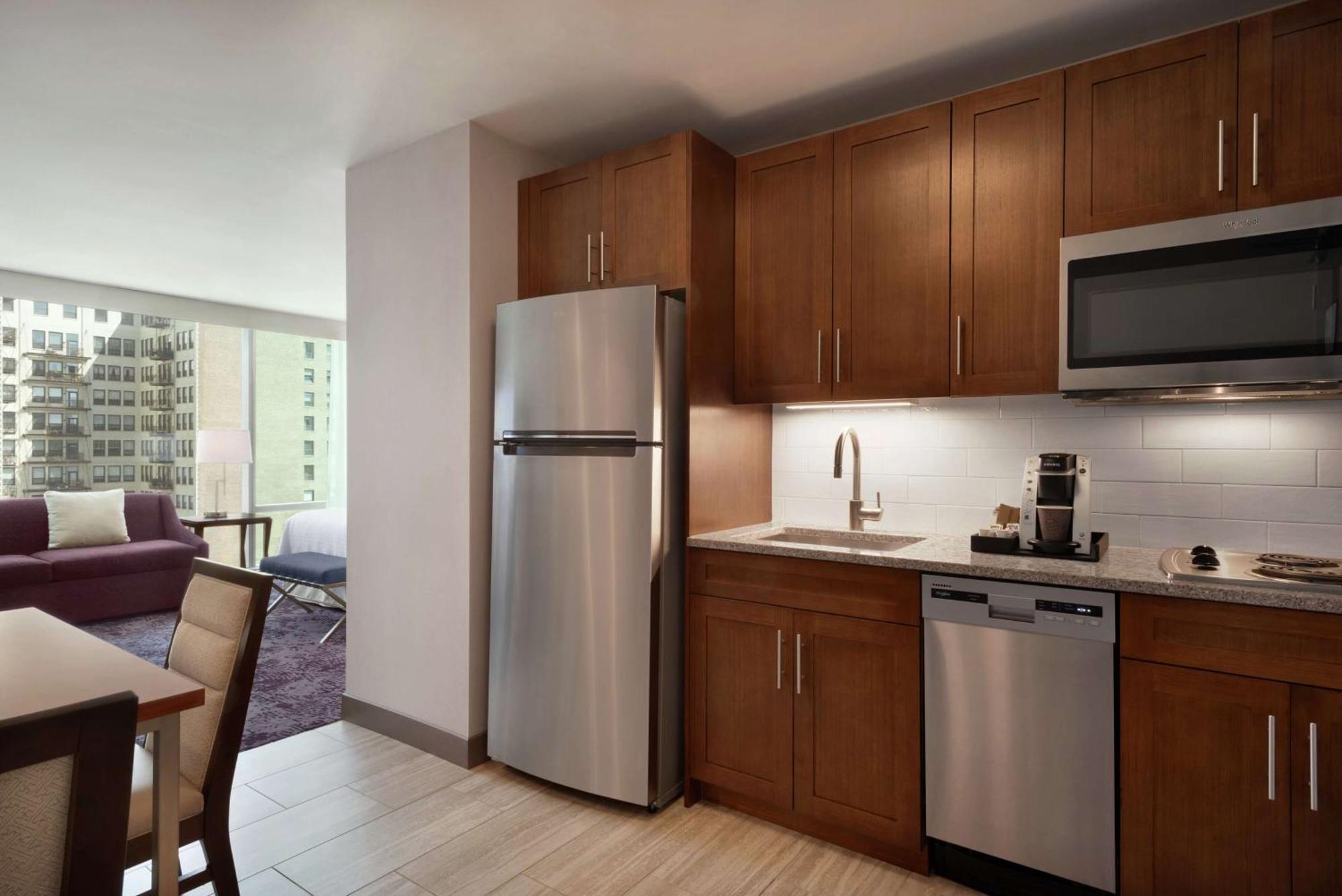 Suite Deluxe con cama extragrande para no fumadores