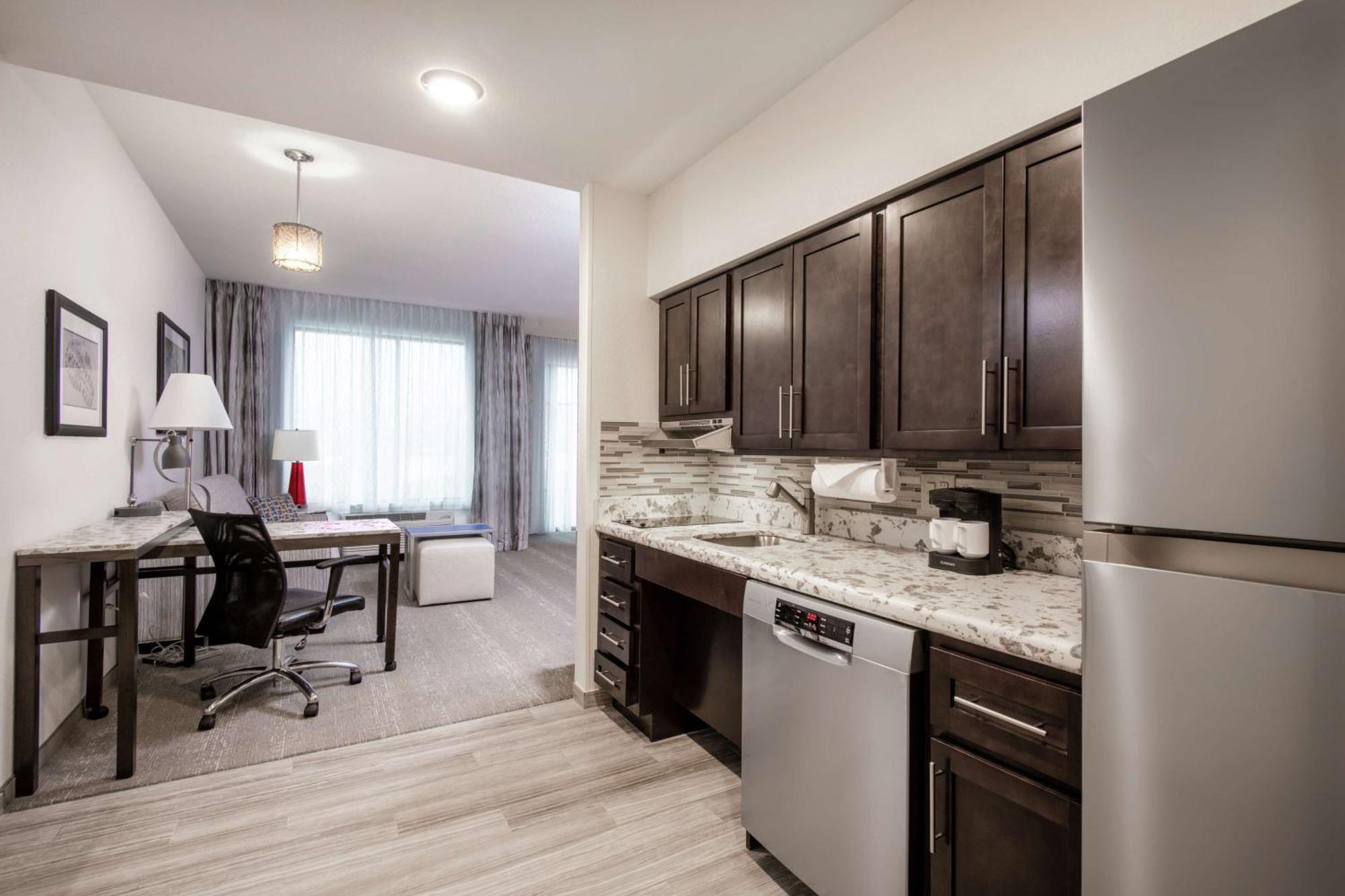 Queen Studio with Two Queen Beds - Mobility and Hearing Access/Non-Smoking