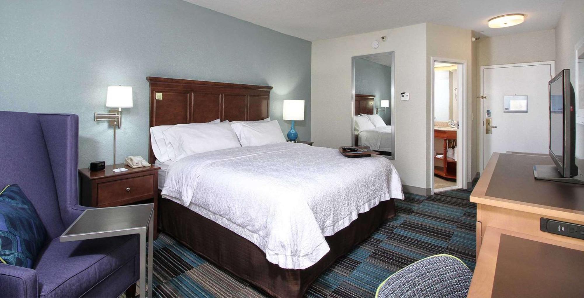 King Room King Bed Non-Smoking