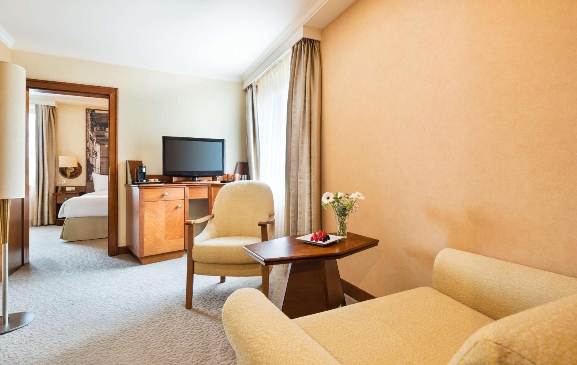 One-Bedroom Suite