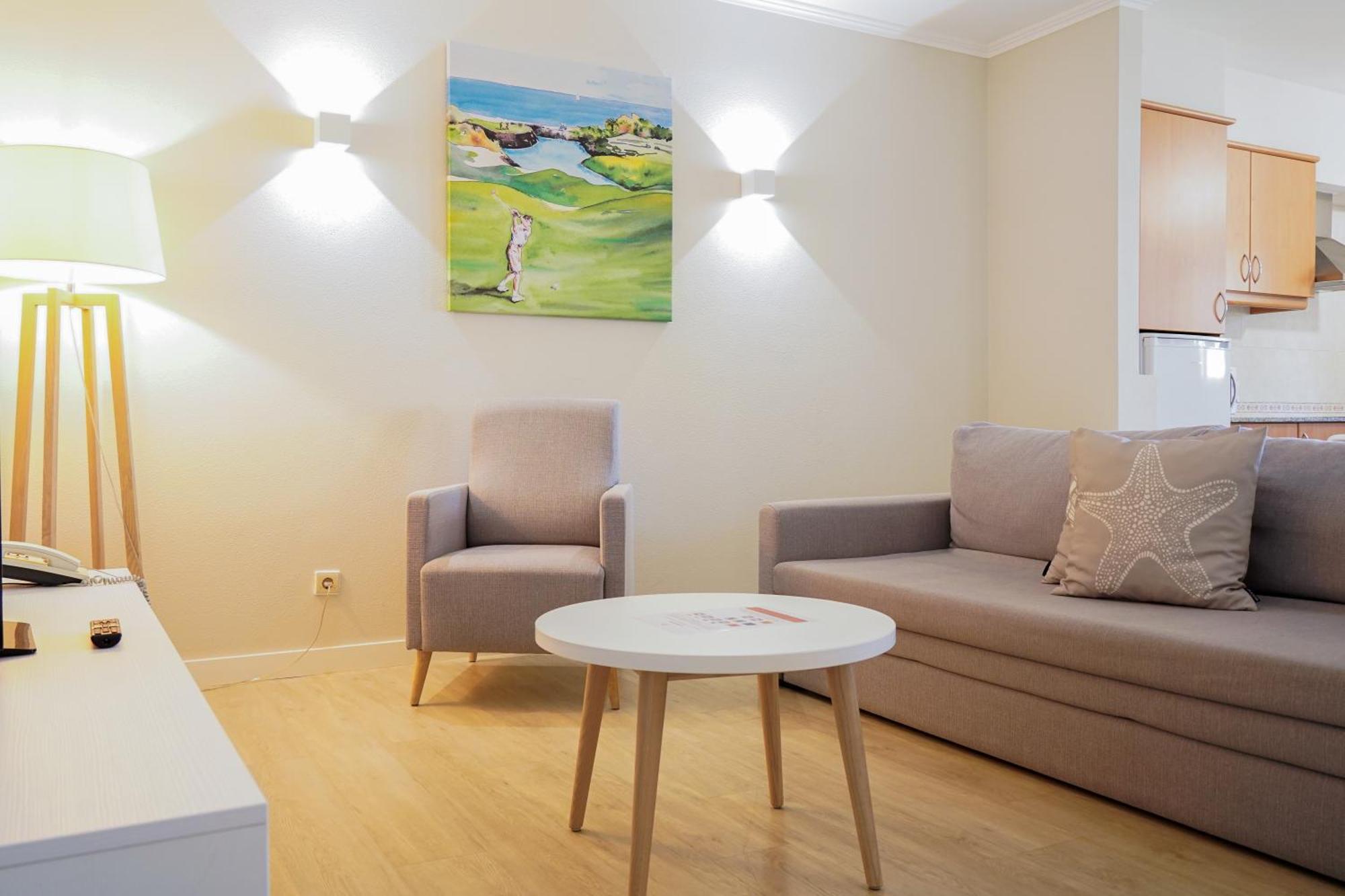 One-Bedroom Standard Apartment