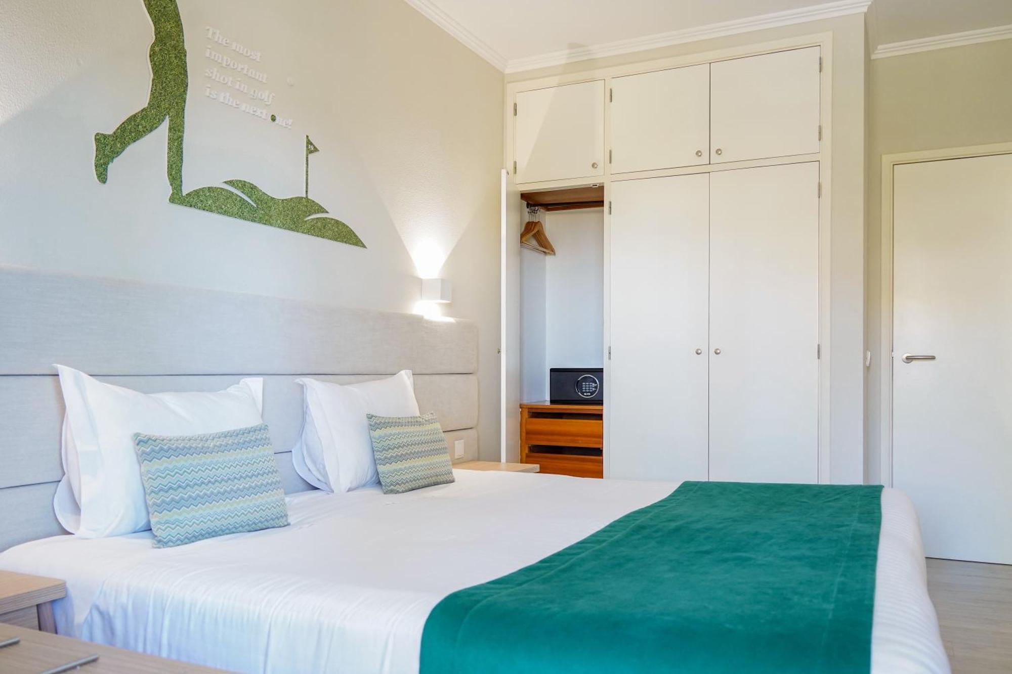 One-Bedroom Standard Apartment