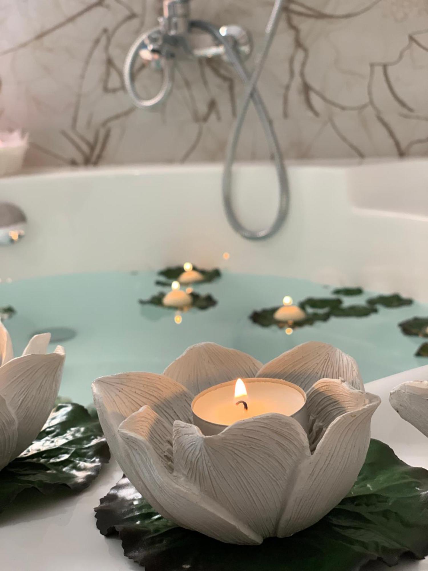 Queen Room Spa Bath