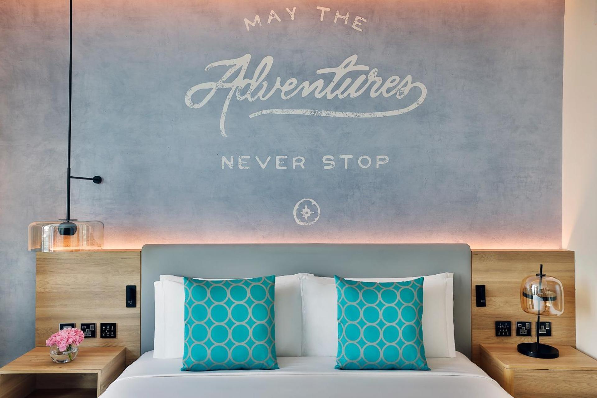 Premium Sea View Room Balcony Beach & Rooftop Infinity Pool Access Kids Club Access
