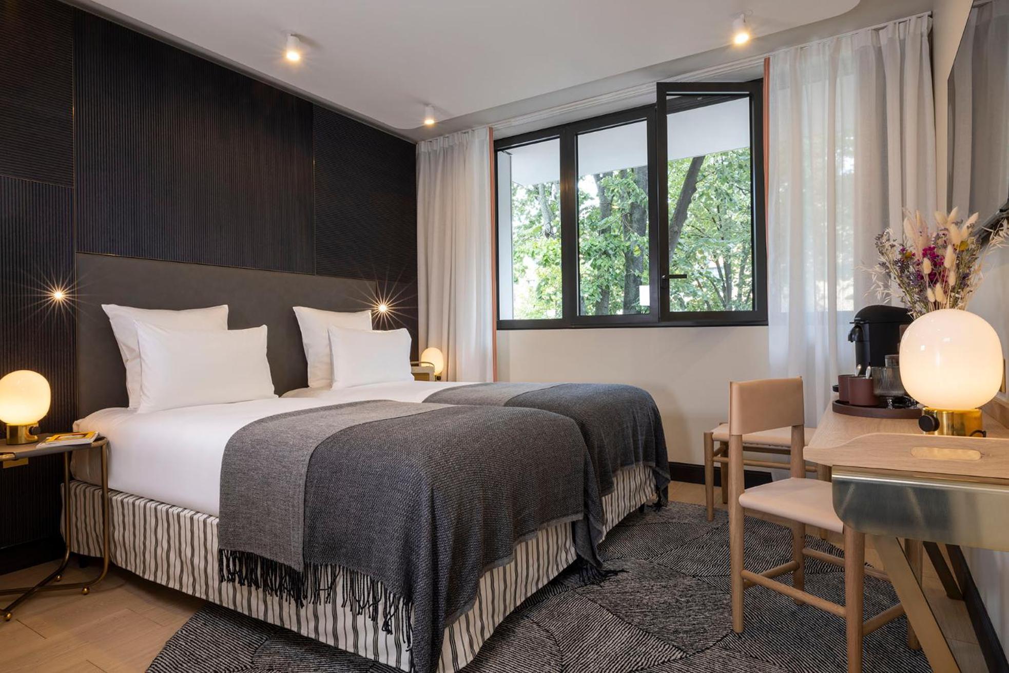 Twin Room,1540893292:JPEG