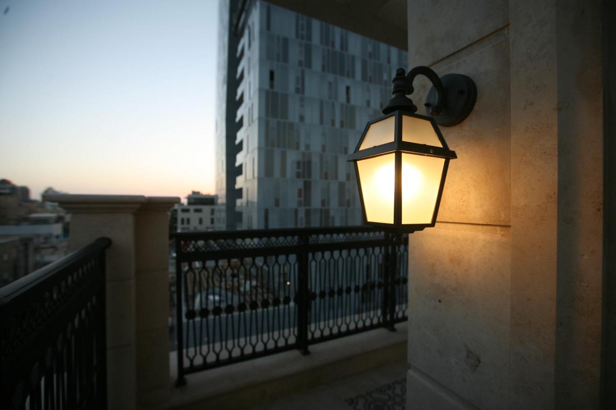 Studio Terrace