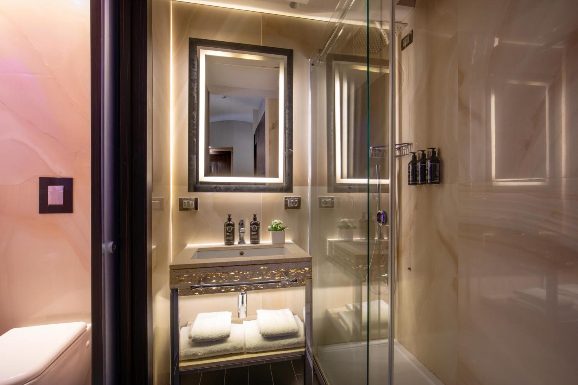 Classic Double or Twin Room