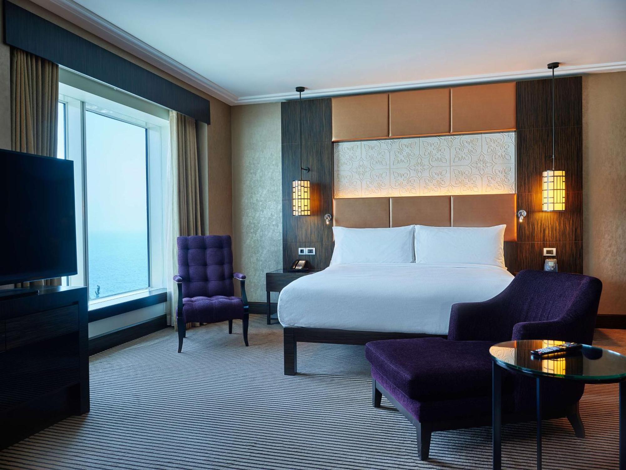 Executive Junior King Suite,1552486354:JPEG