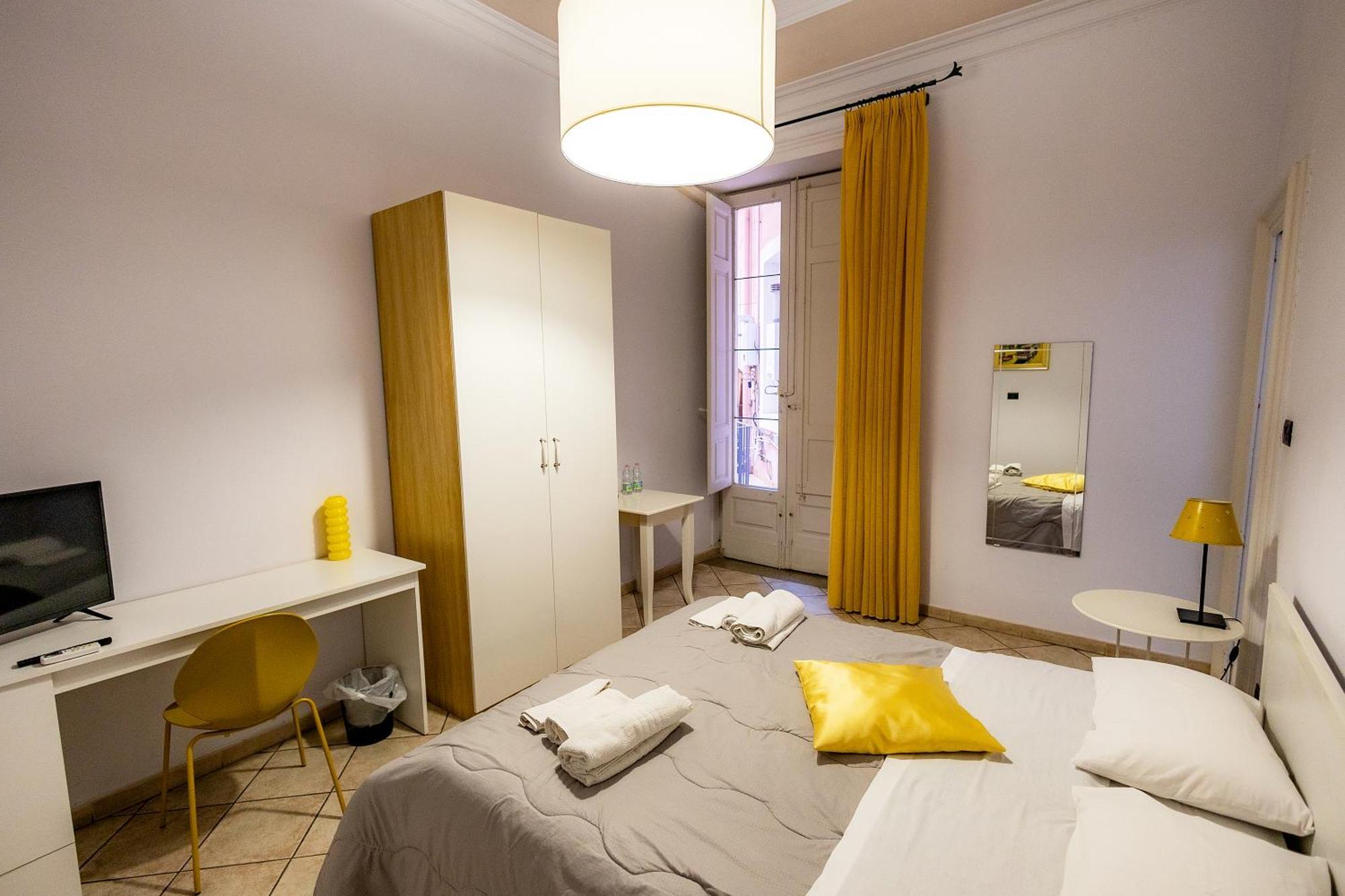 Double Room Private External Bathroom