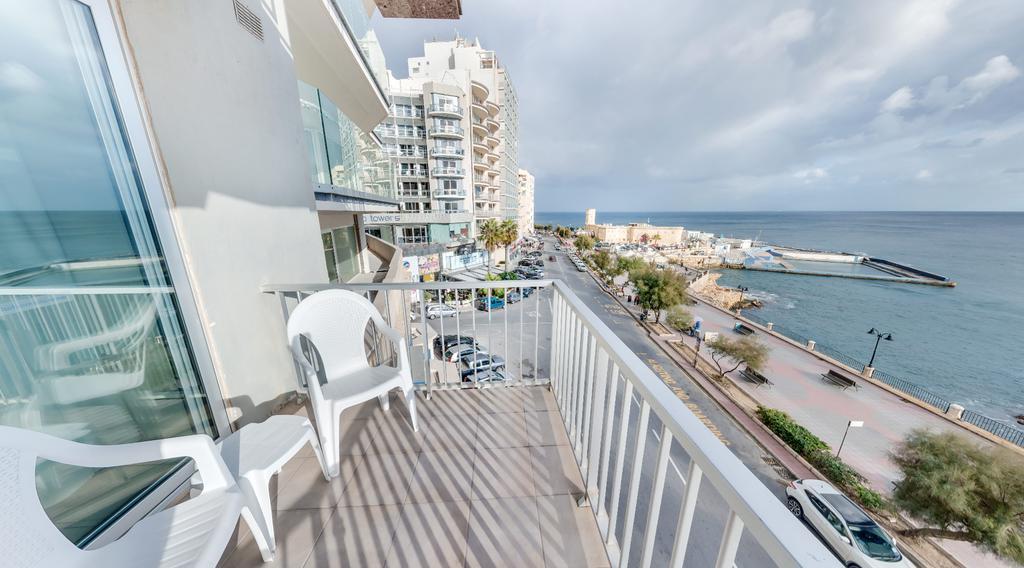 Double or Twin Room with Sea View,807085668:JPEG