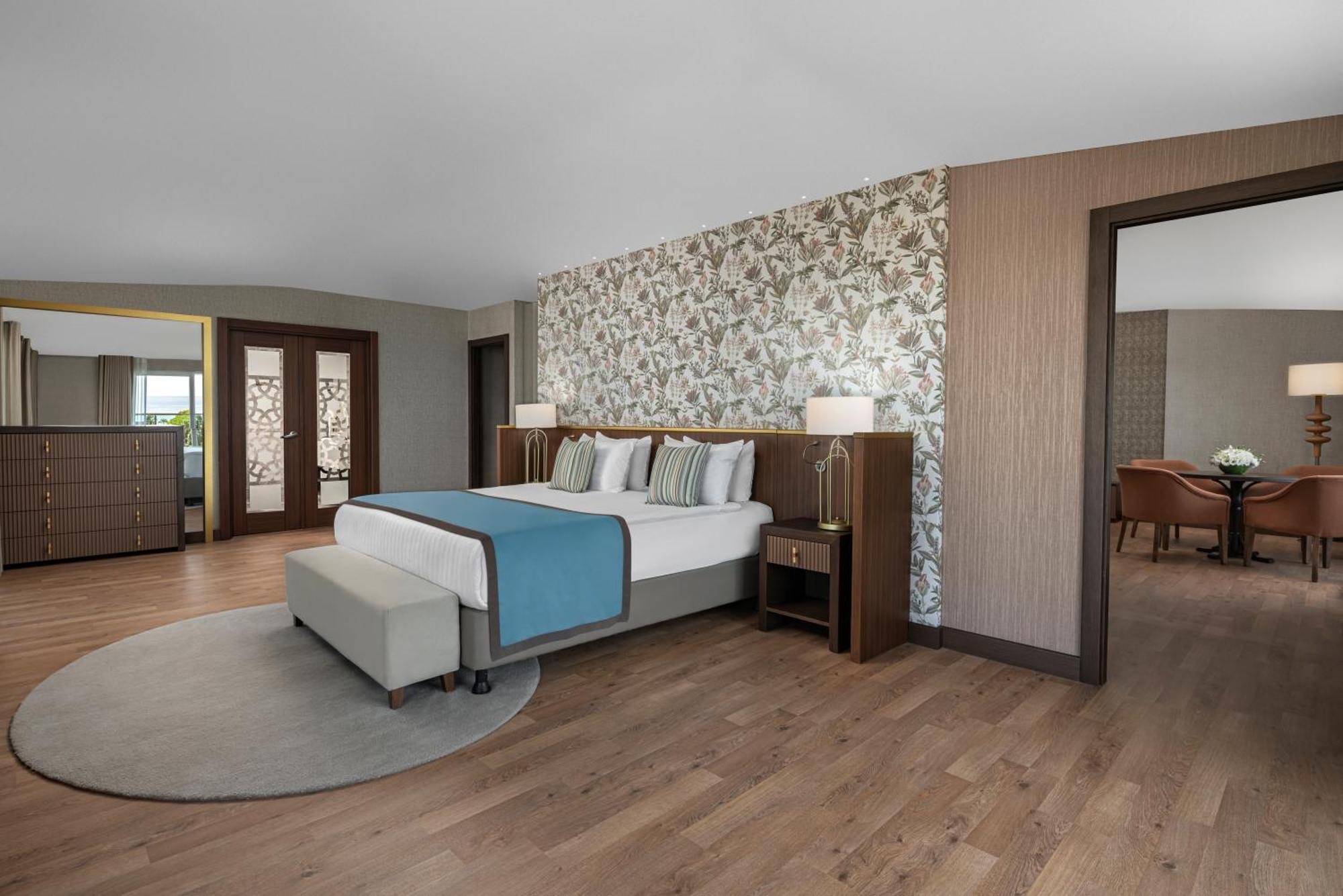 King Suite