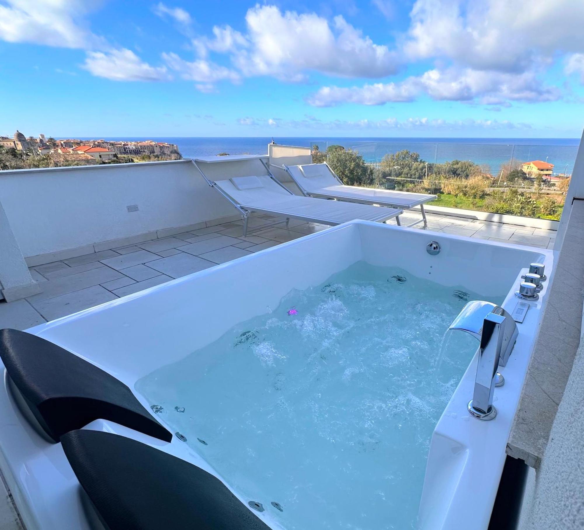 Deluxe Double Room Sea View