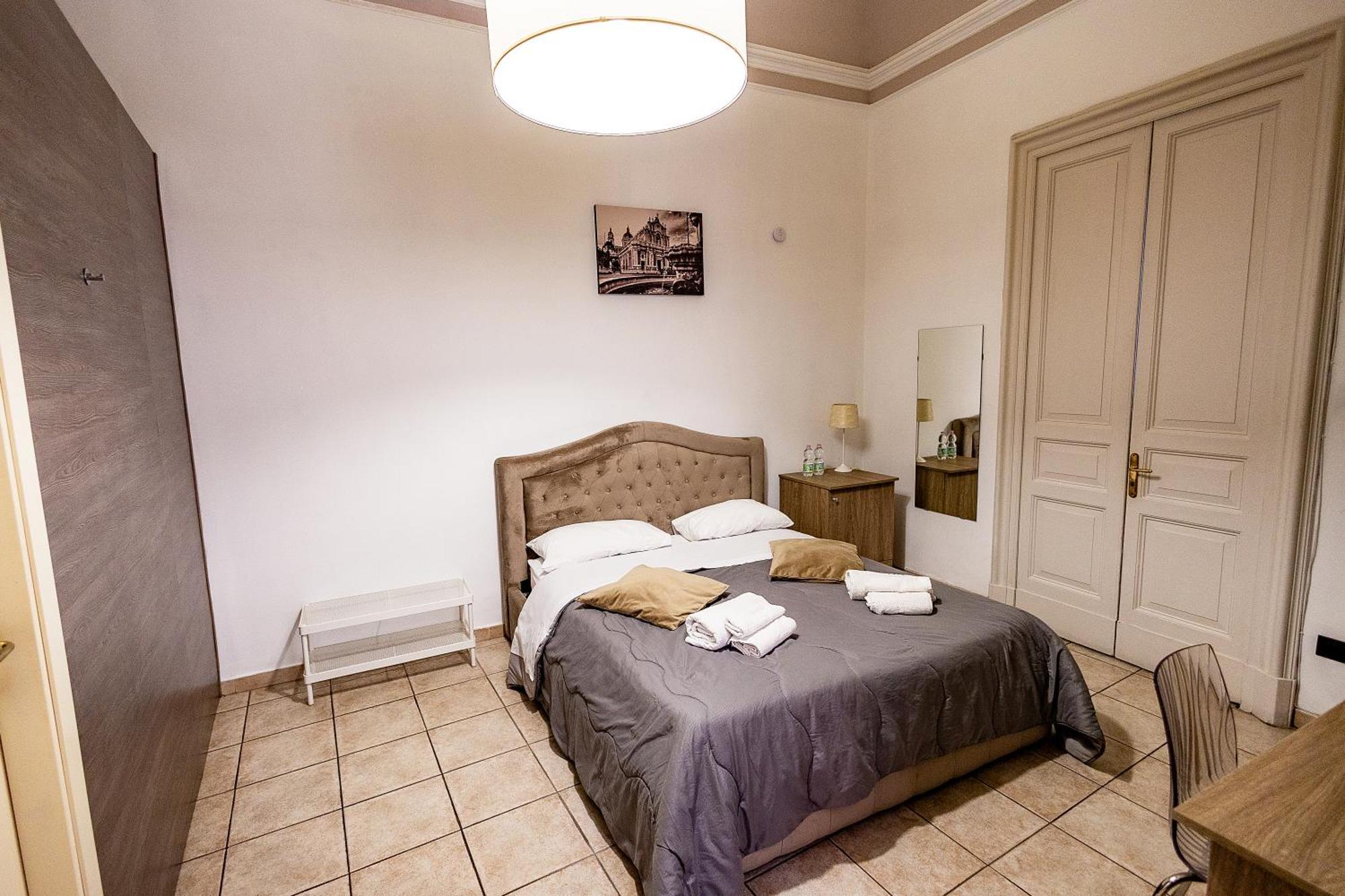 Double Room Private Bathroom