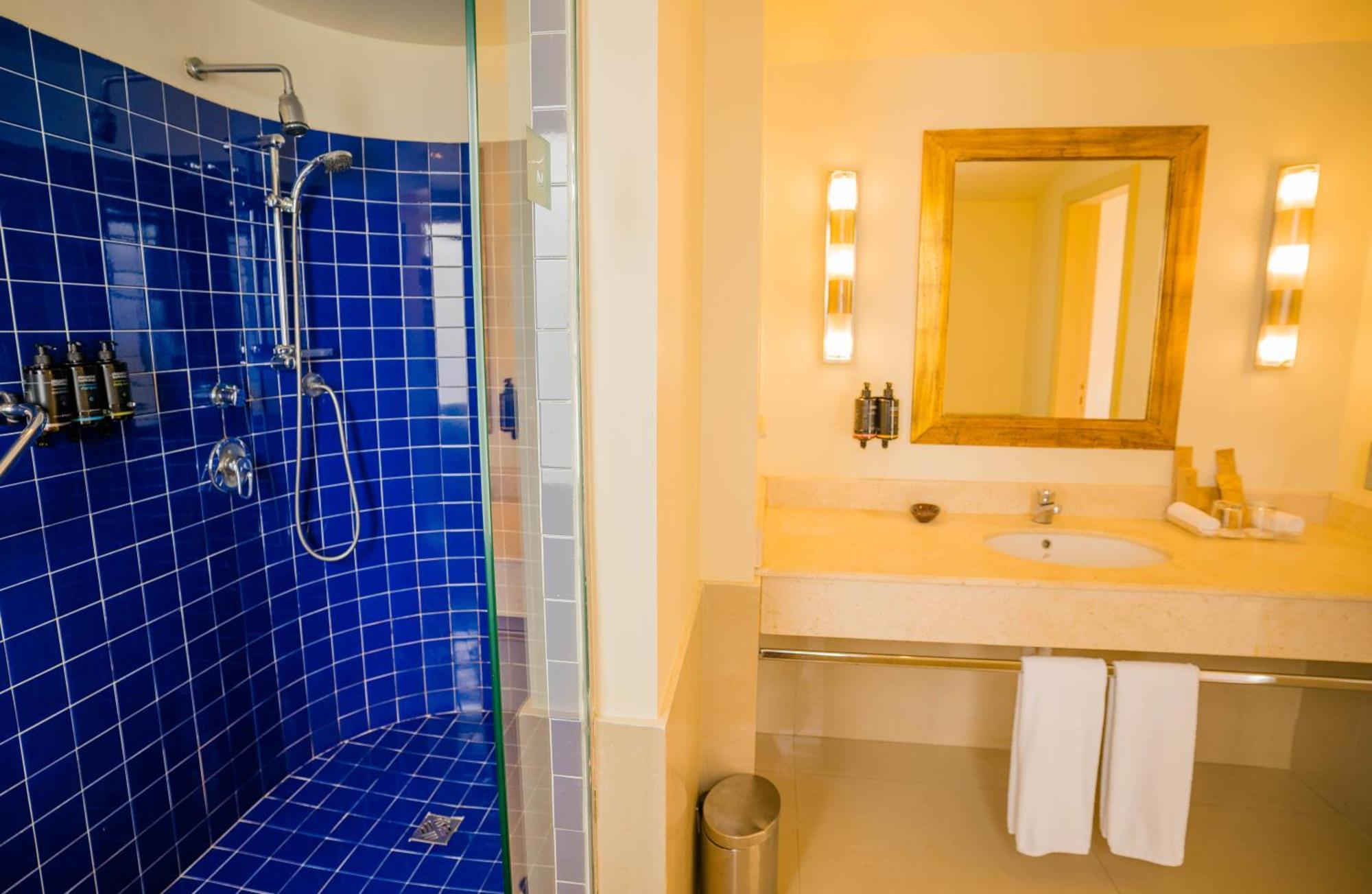 Habitación Estándar con 2 camas individuales - Junto a la piscina (ala Palm)