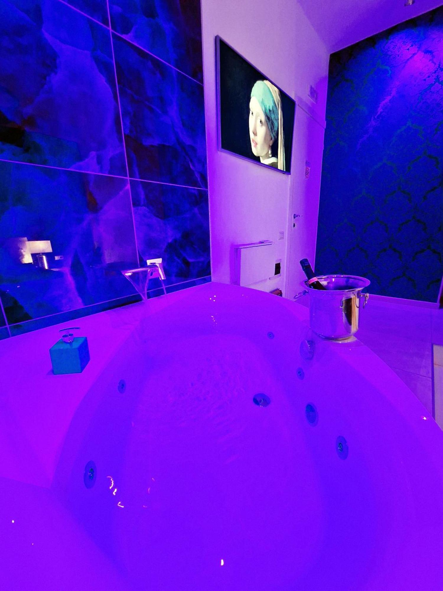 Suite Spa Bath