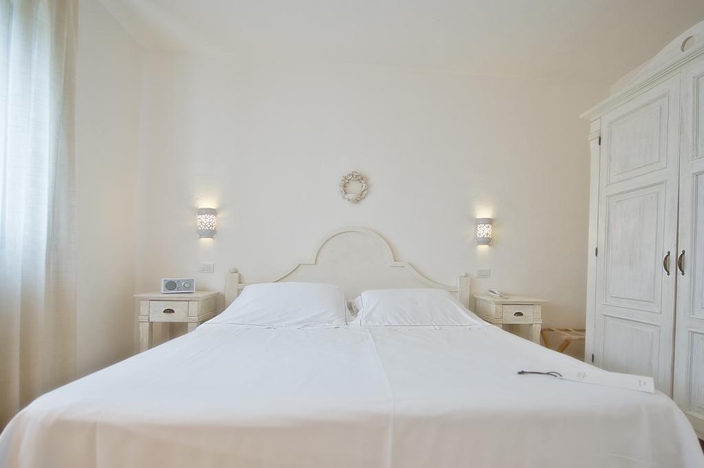 Quarto Deluxe Queen ou com 2 Camas de Solteiro