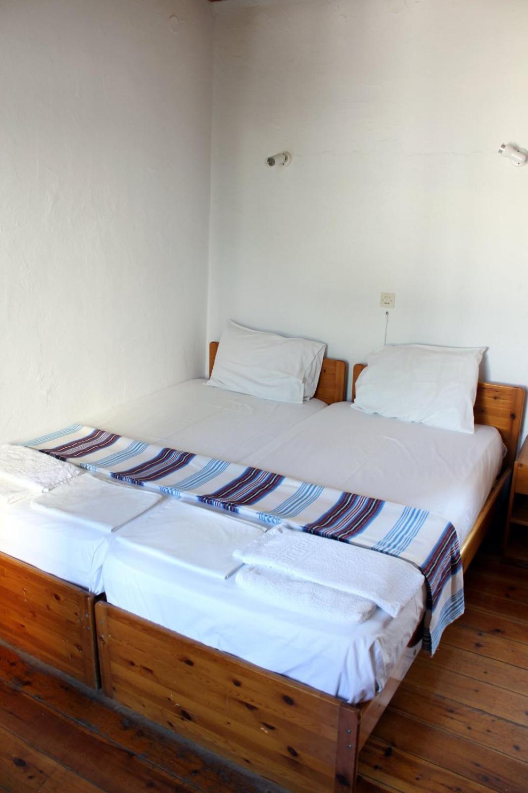 Budget Tweepersoonskamer met 2 Aparte Bedden