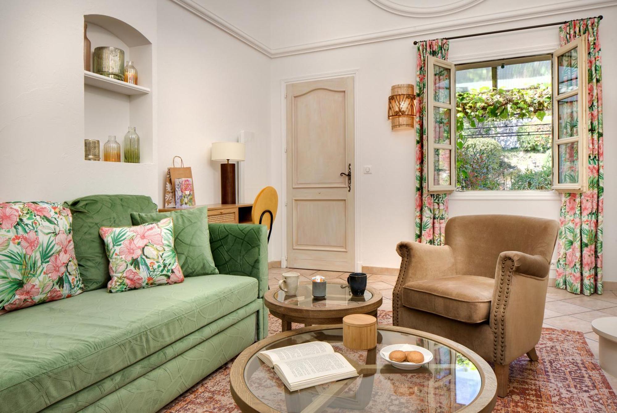 Superior Duplex Room