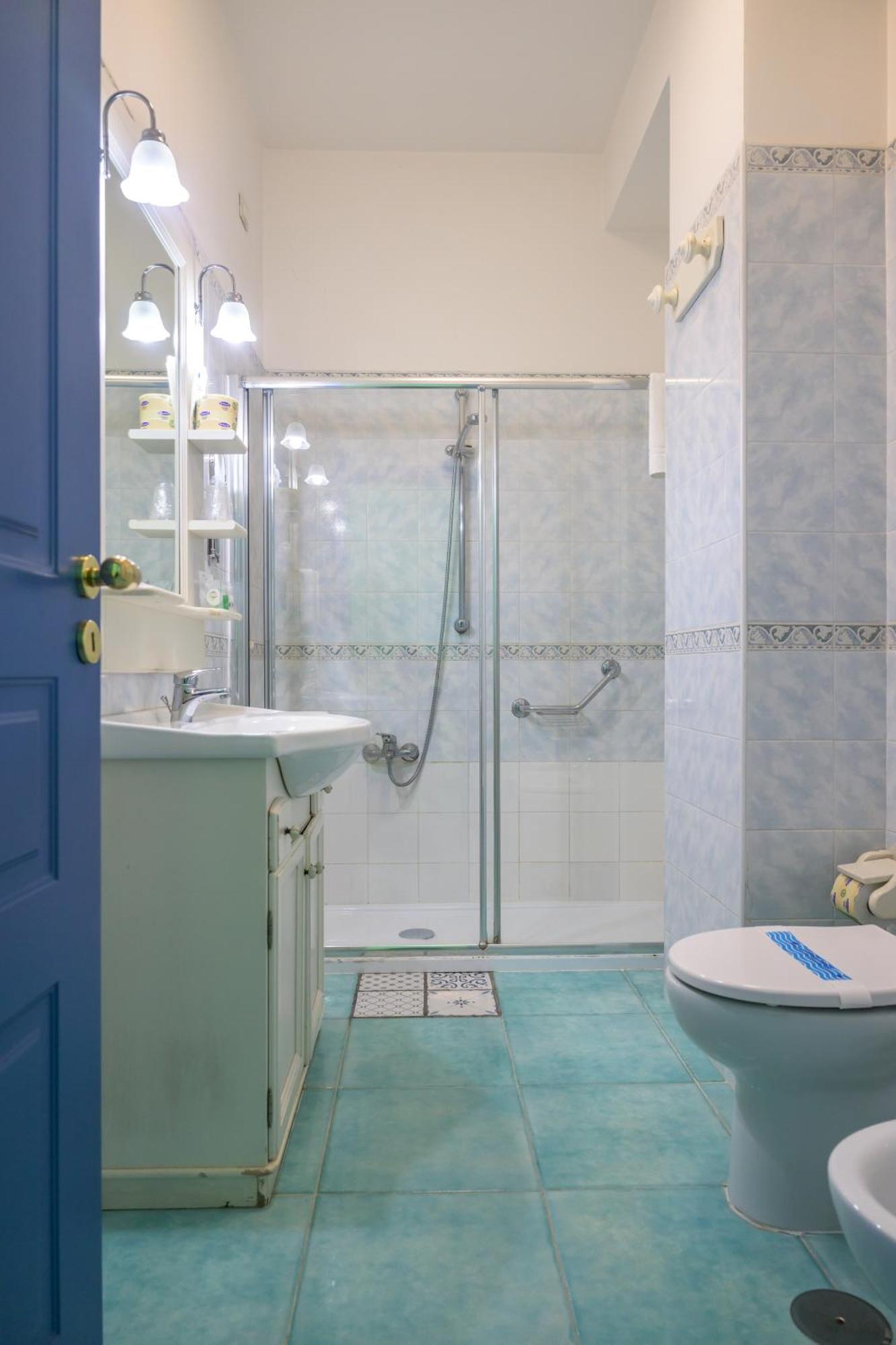 Double or Twin Room Sea View