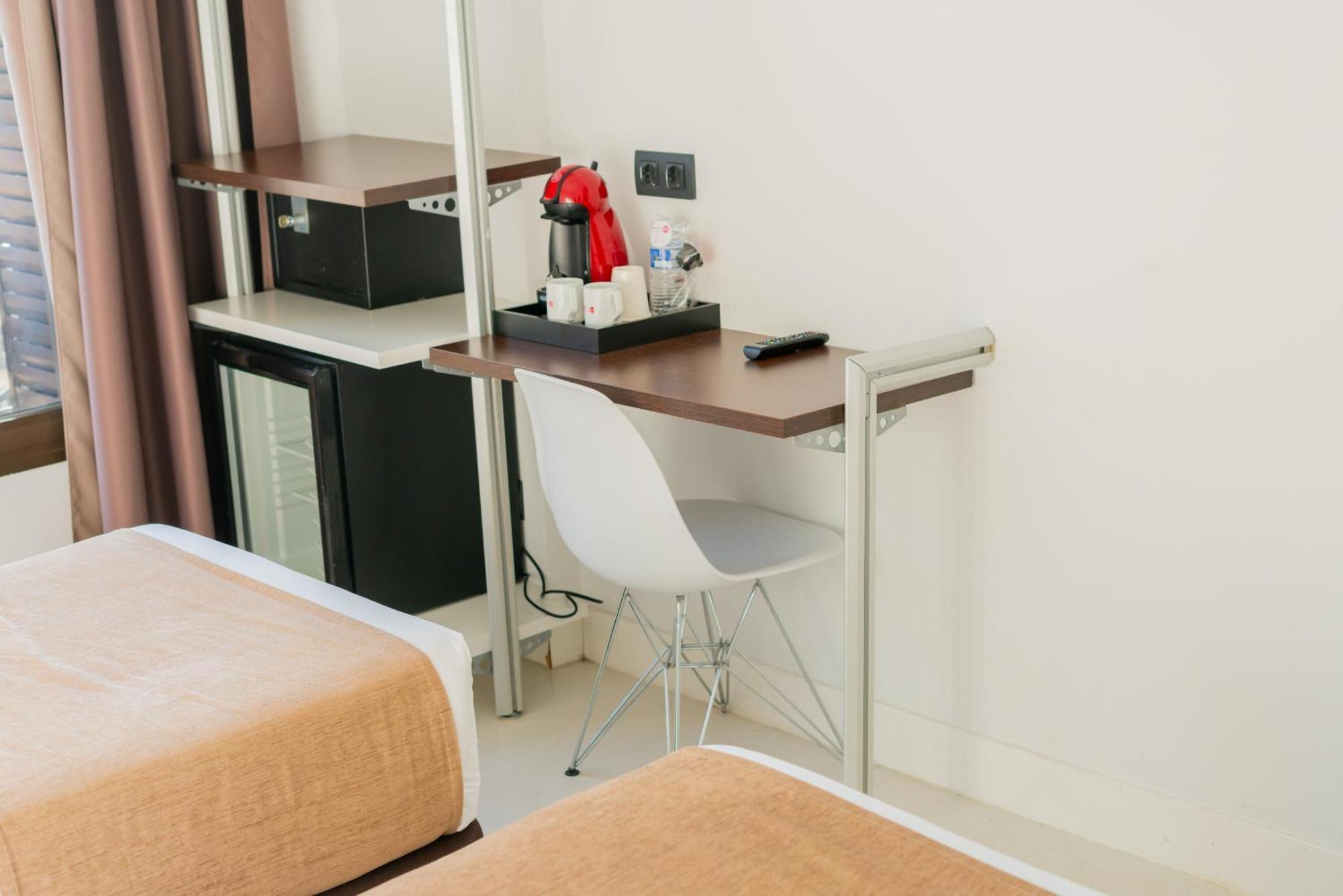Basic Triple Room