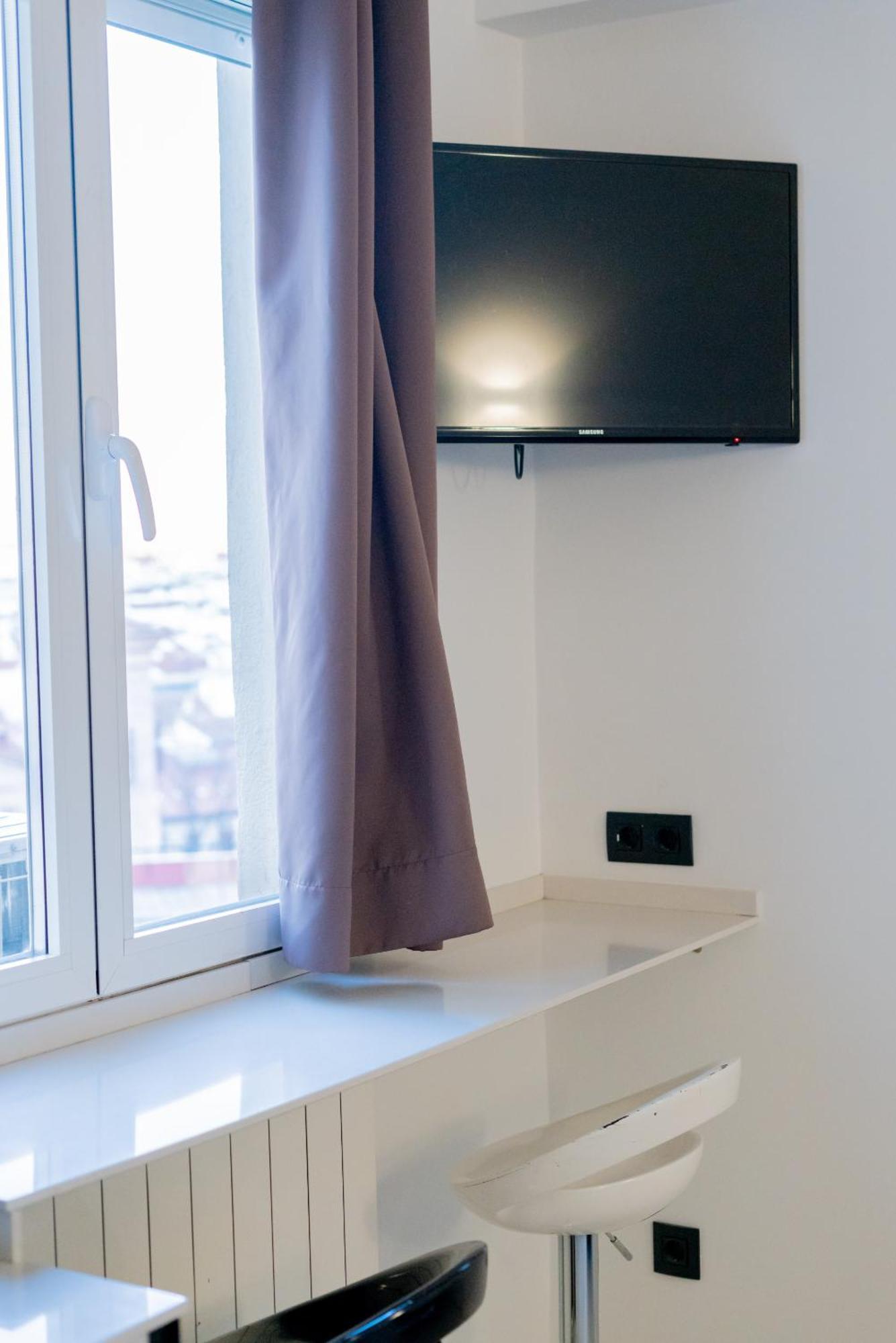 Basic Triple Room