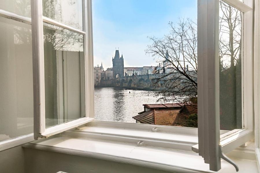 One-Bedroom Apartment Charles Bridge View,1569135272:JPEG