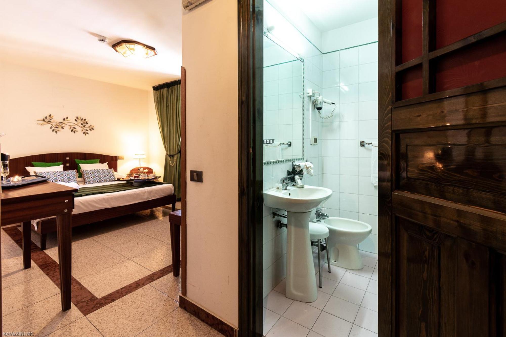 Economy Double Room
