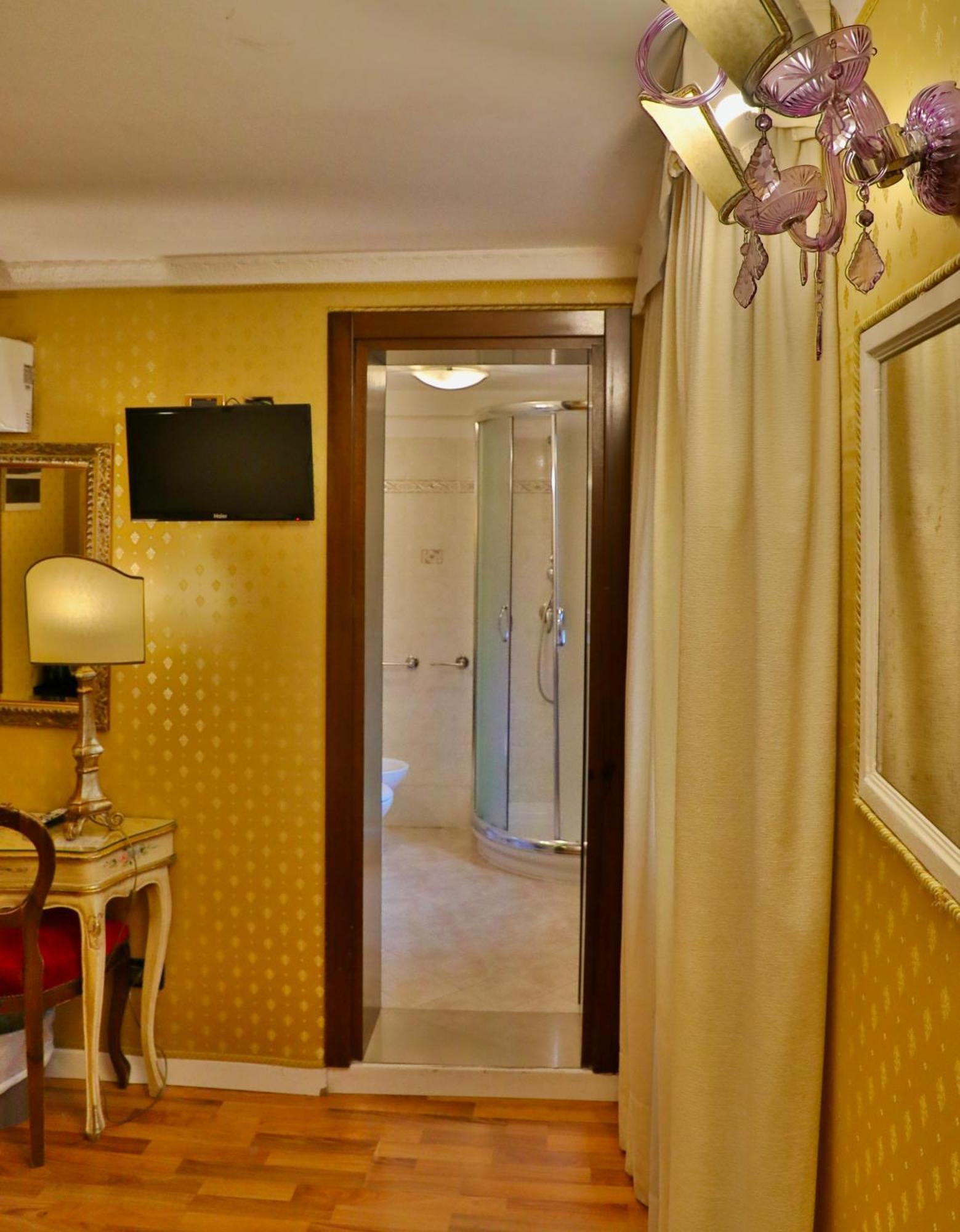 Single Room,1576691384:JPEG