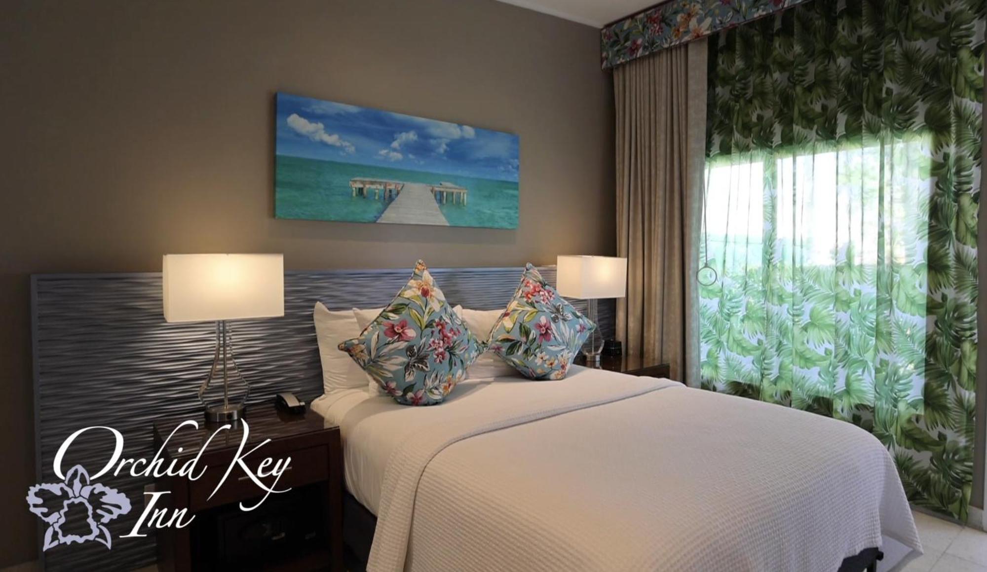 Deluxe Queen Room Disability Access