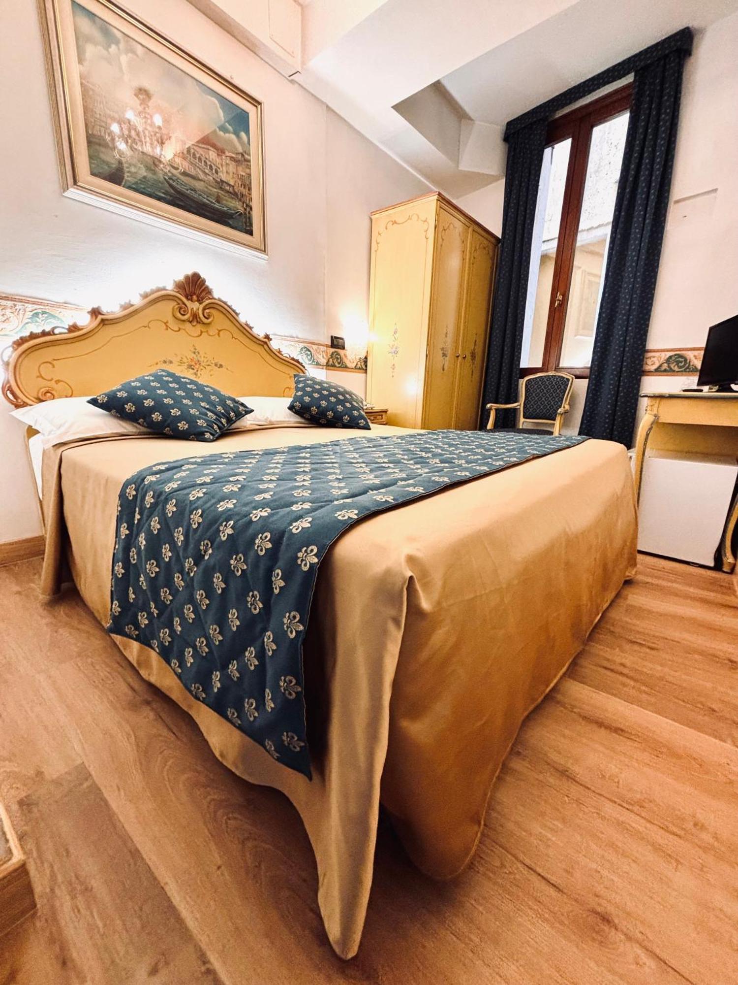 Classic Double or Twin Room