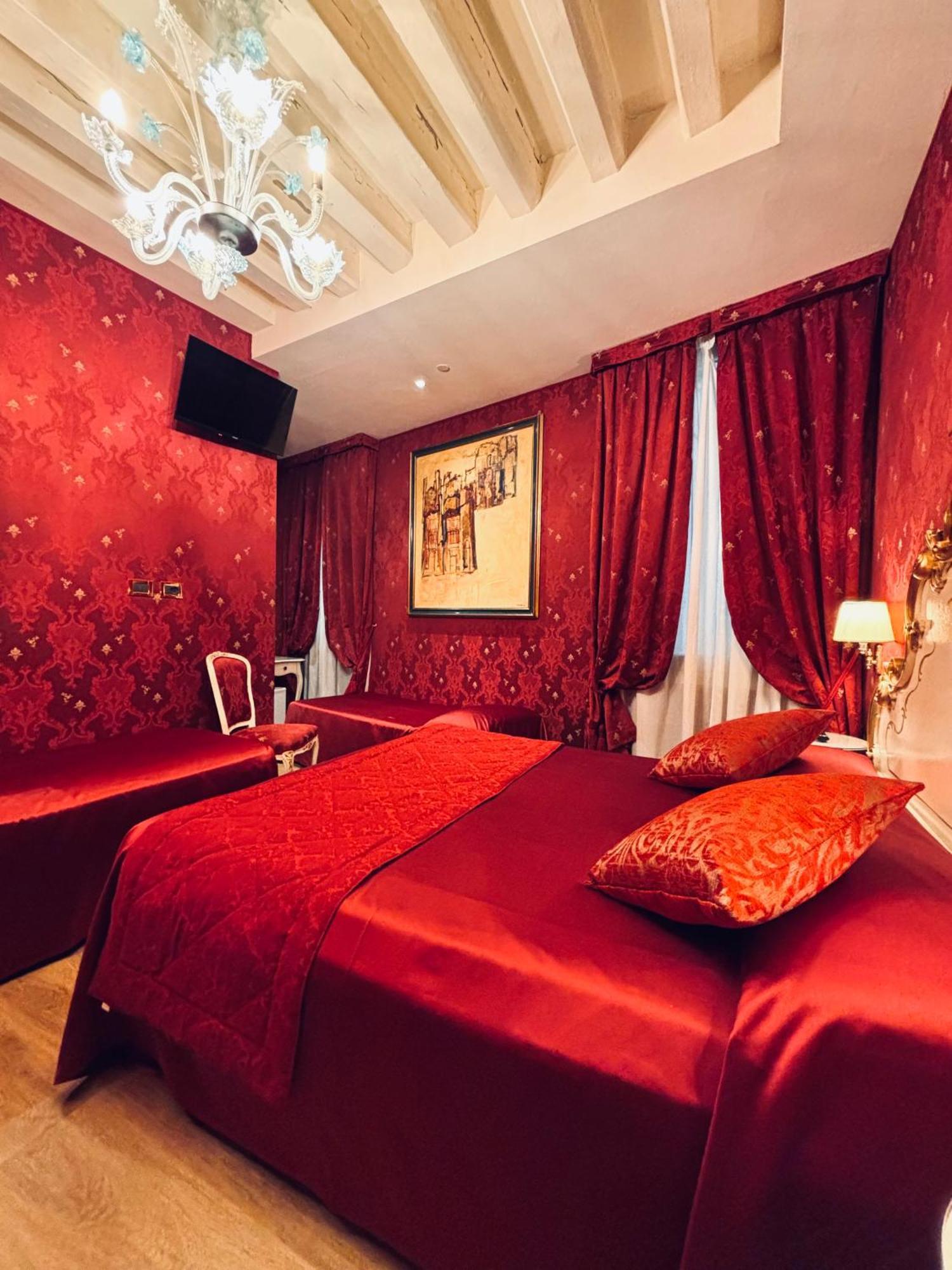 Superior Quadruple Room