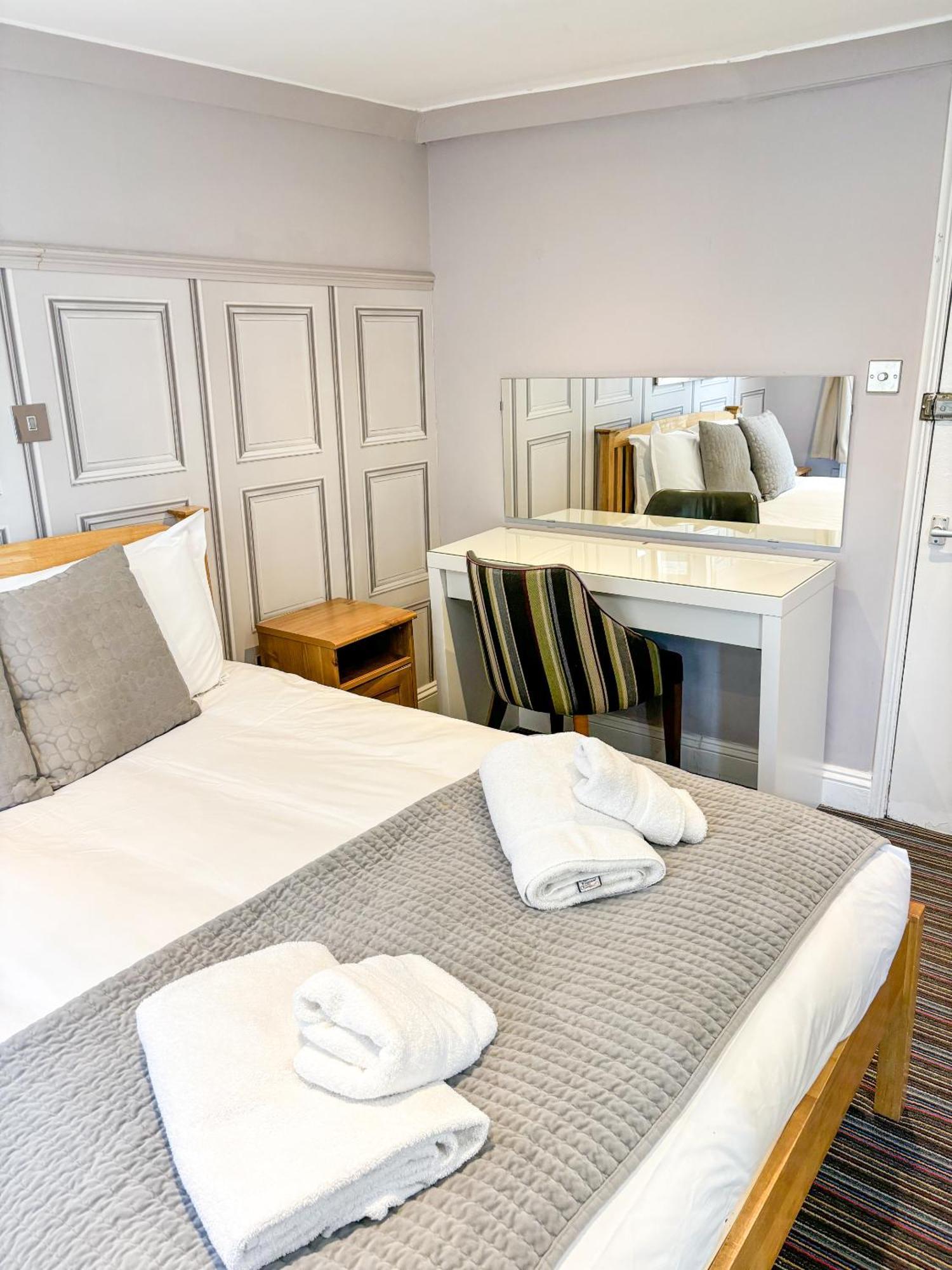 Standard Double Room,1574707262:JPEG