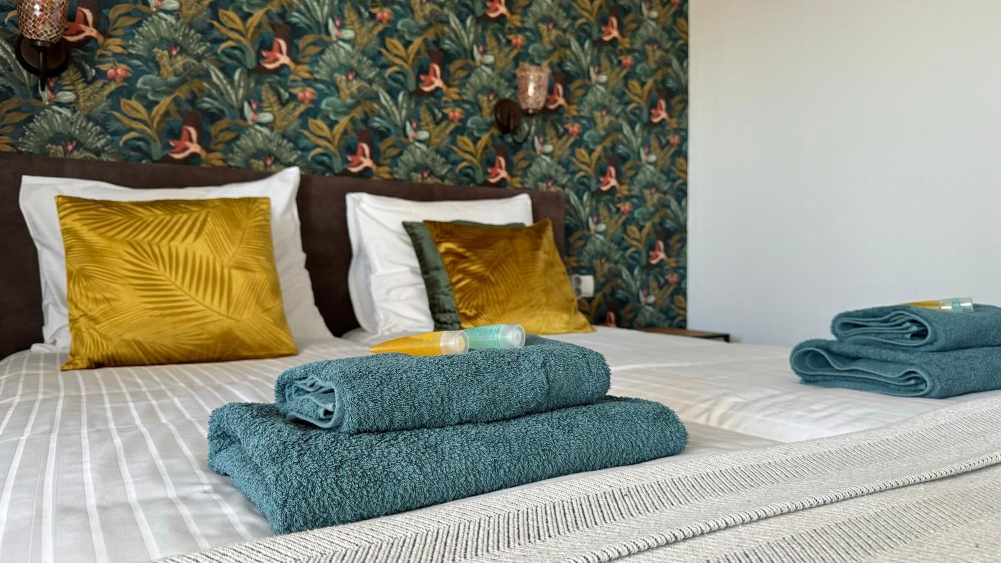 Double Room with Sea View,1574935283:JPEG