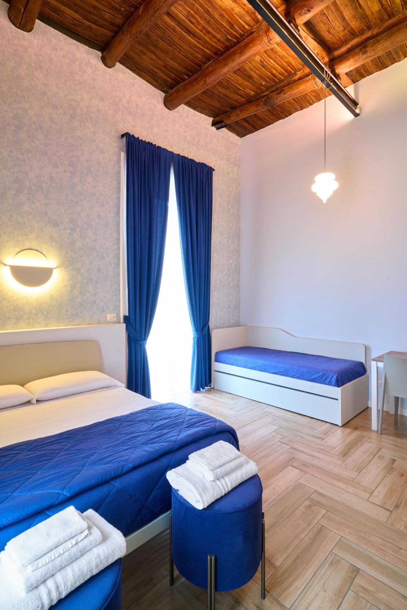 Habitación Cuádruple con balcón
