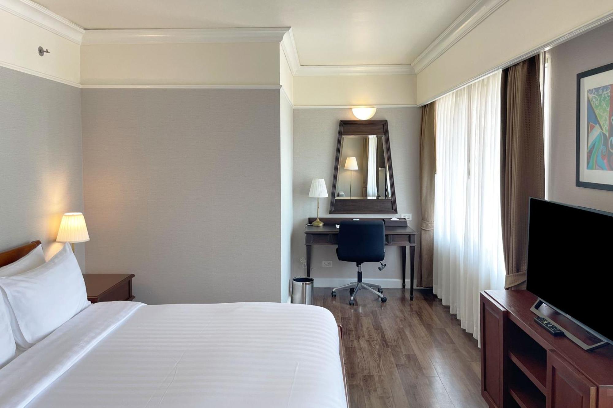 Large Double Room