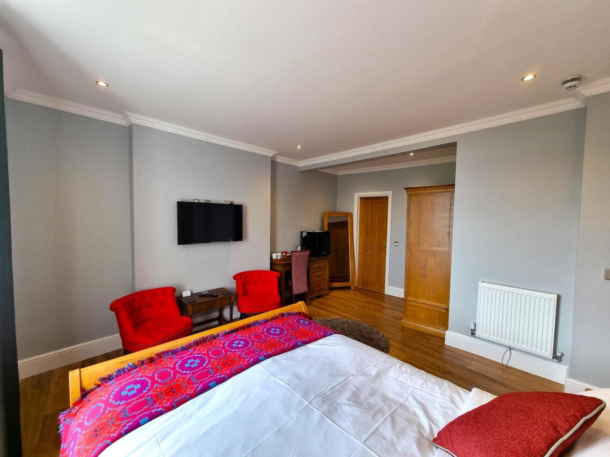 Standard King Room